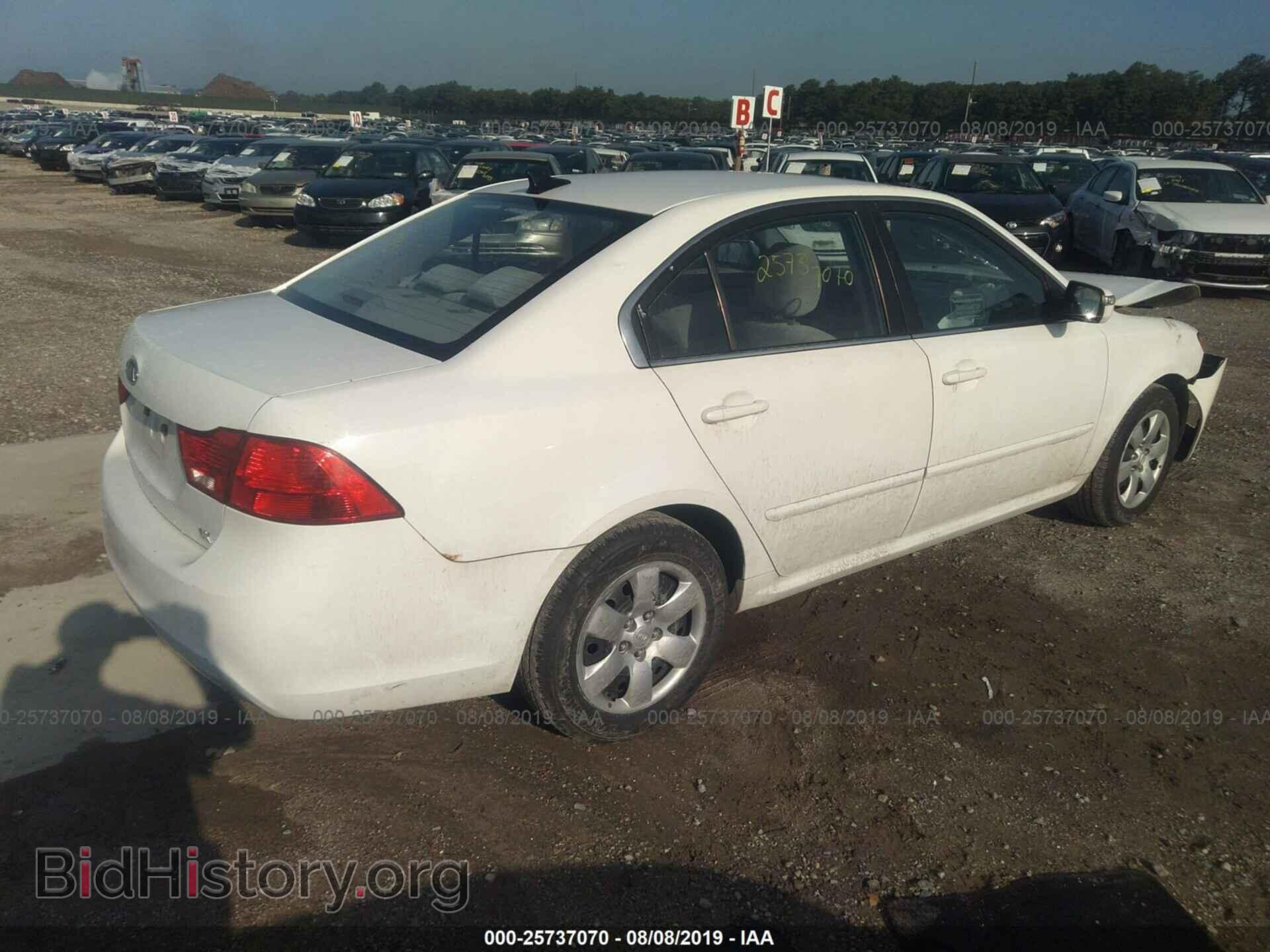 2009 KIA OPTIMA - VIN: KNAGE228595295544 - Фото 4