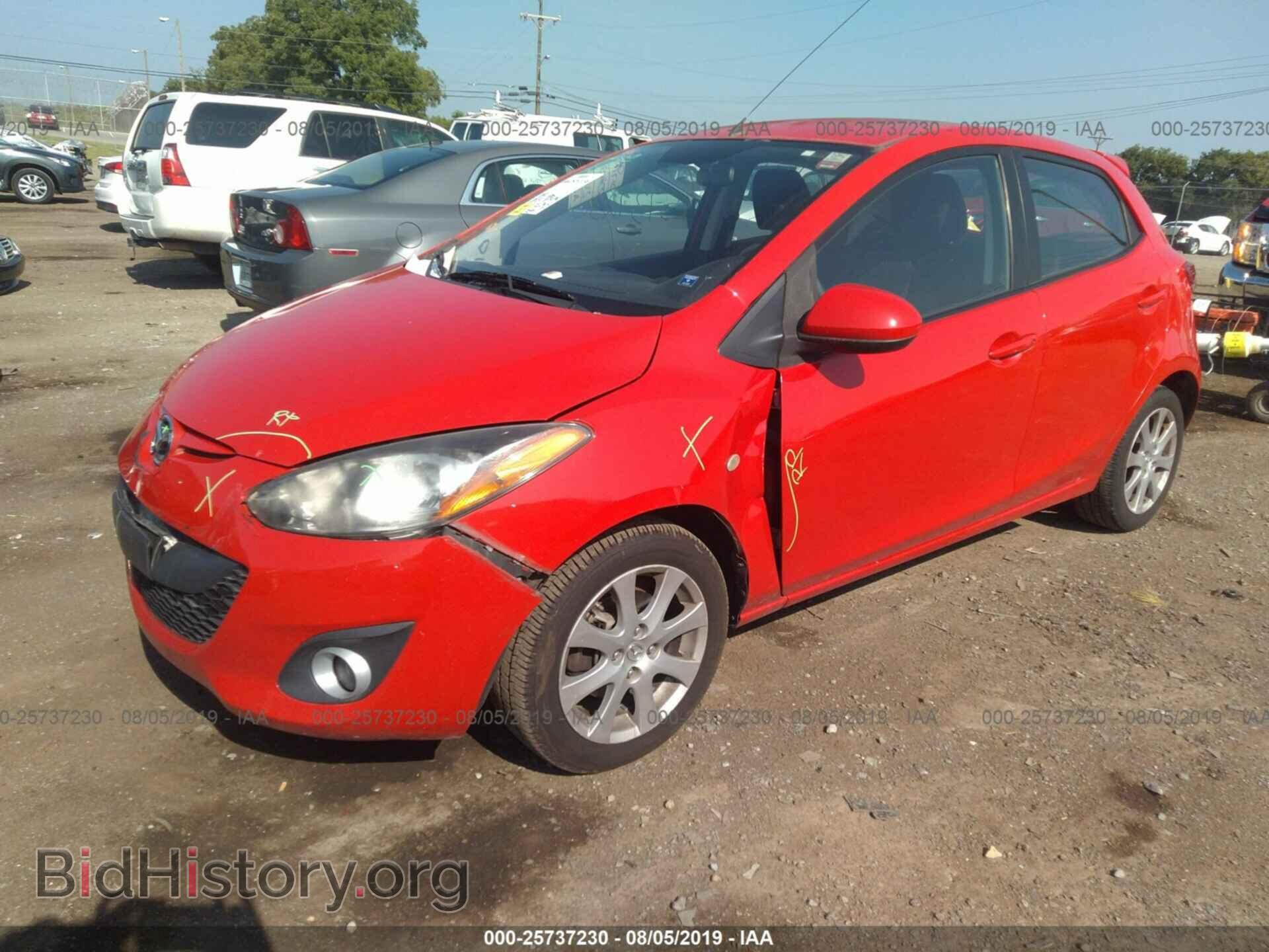 2011 MAZDA MAZDA2 - VIN: JM1DE1HY8B0105570 - Photo 2
