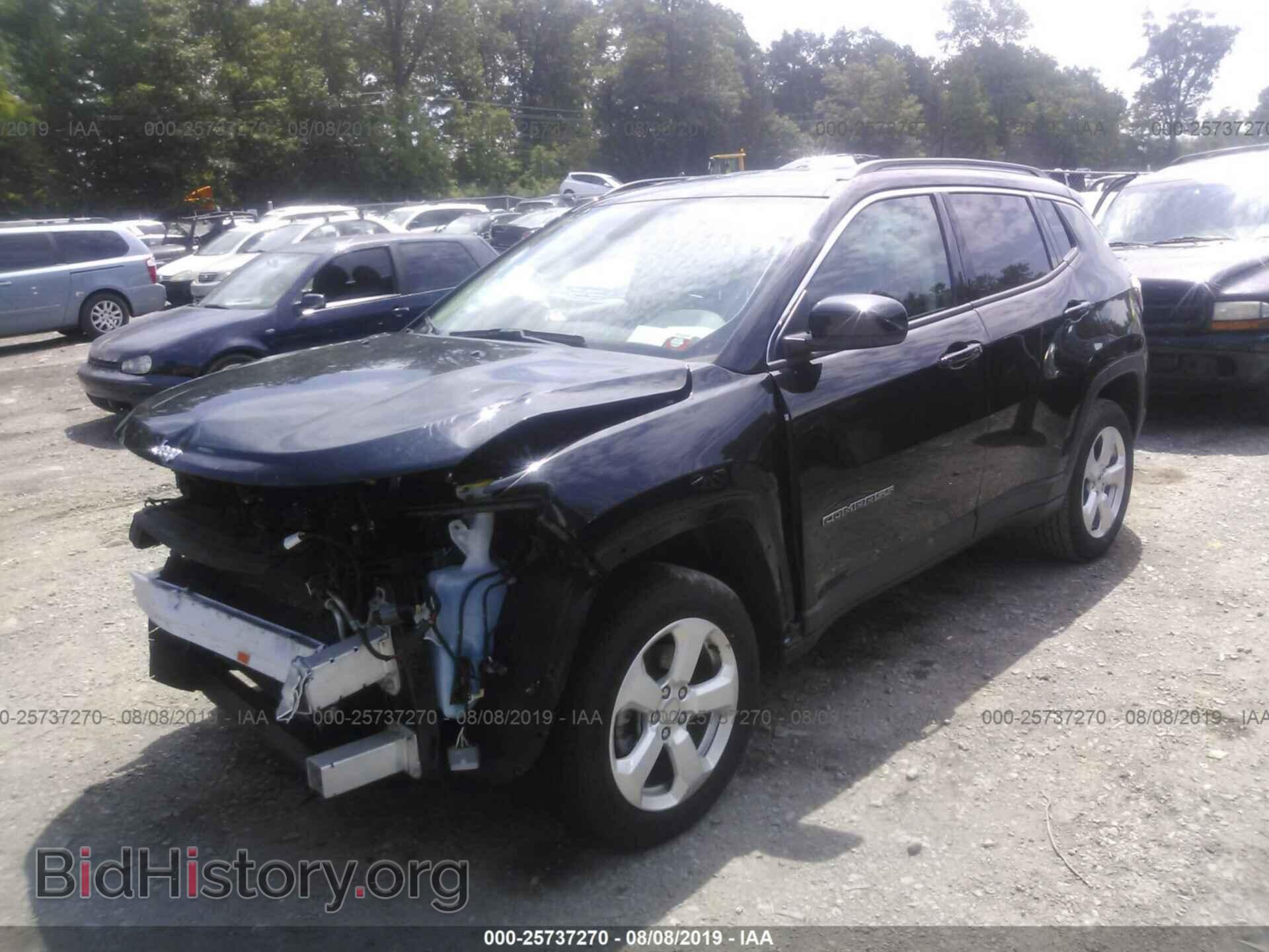 2018 JEEP COMPASS - VIN: 3C4NJDBB0JT284632 - Фото 2