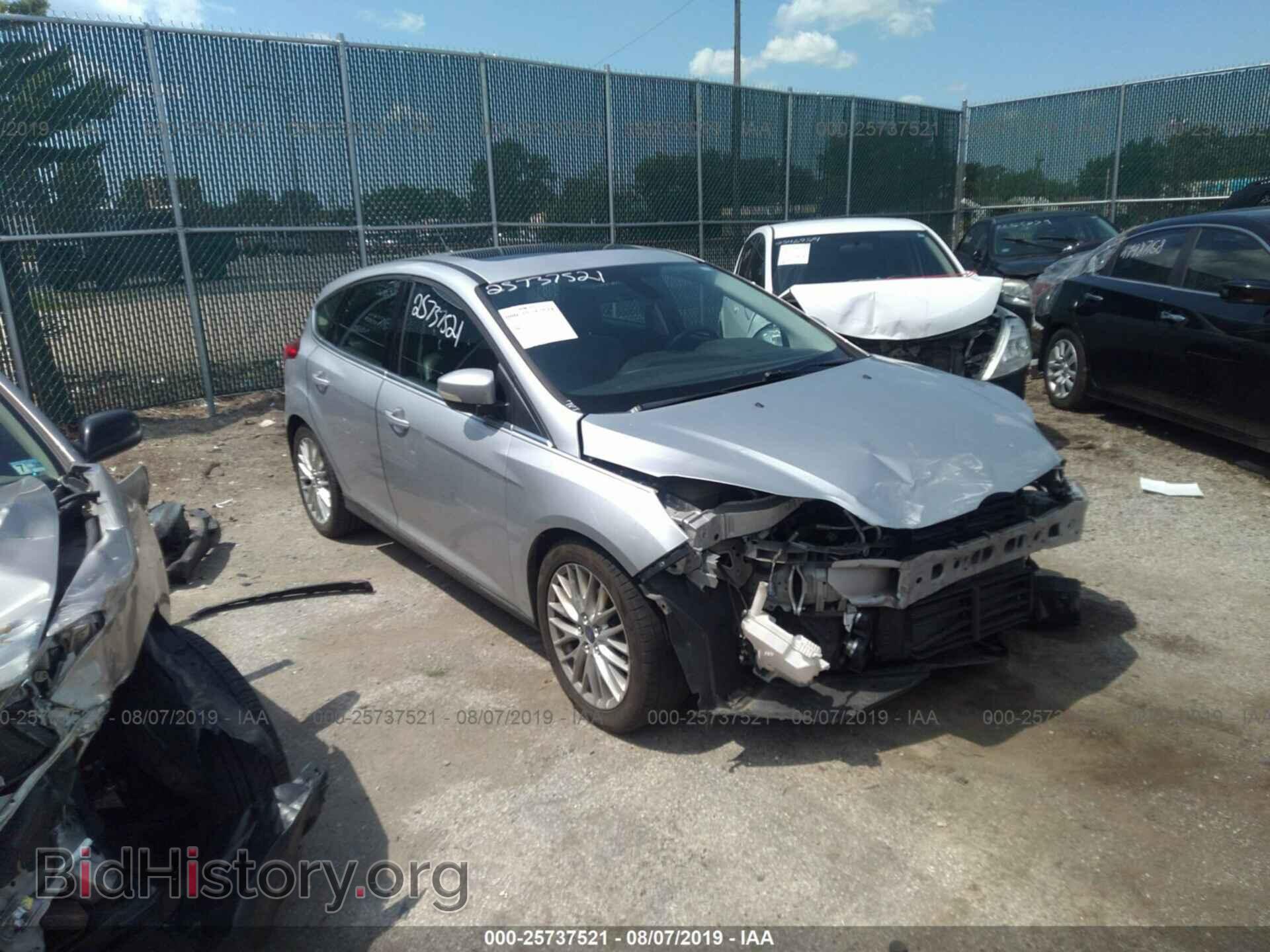 Фотография 1FAHP3M28CL190036 - FORD FOCUS 2012