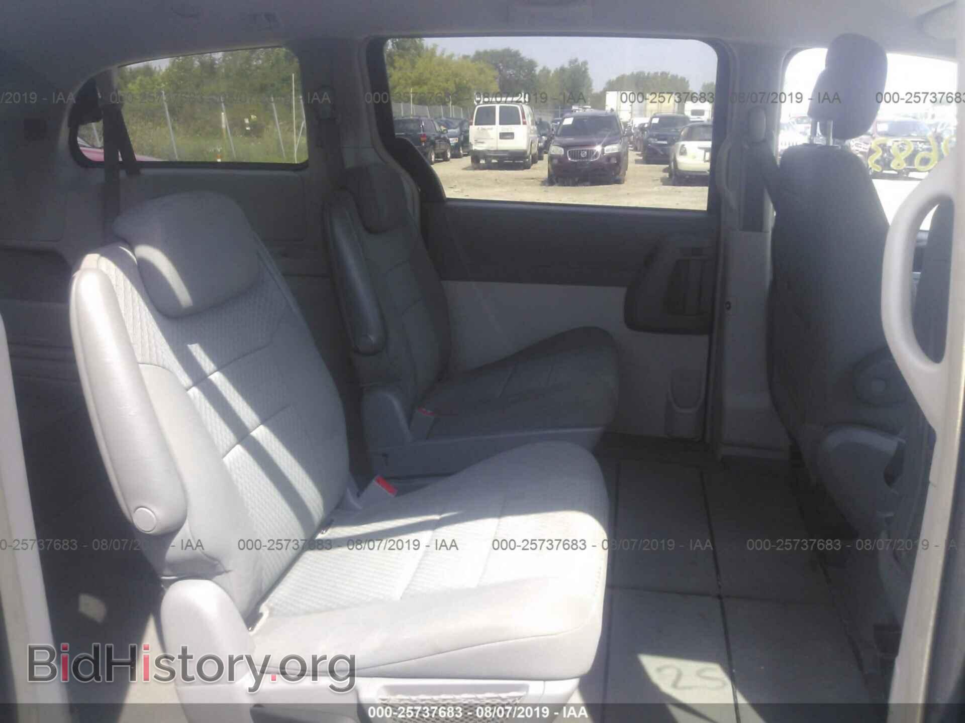 2010 DODGE GRAND CARAVAN - VIN: 2D4RN6DX2AR487571 - Photo 8