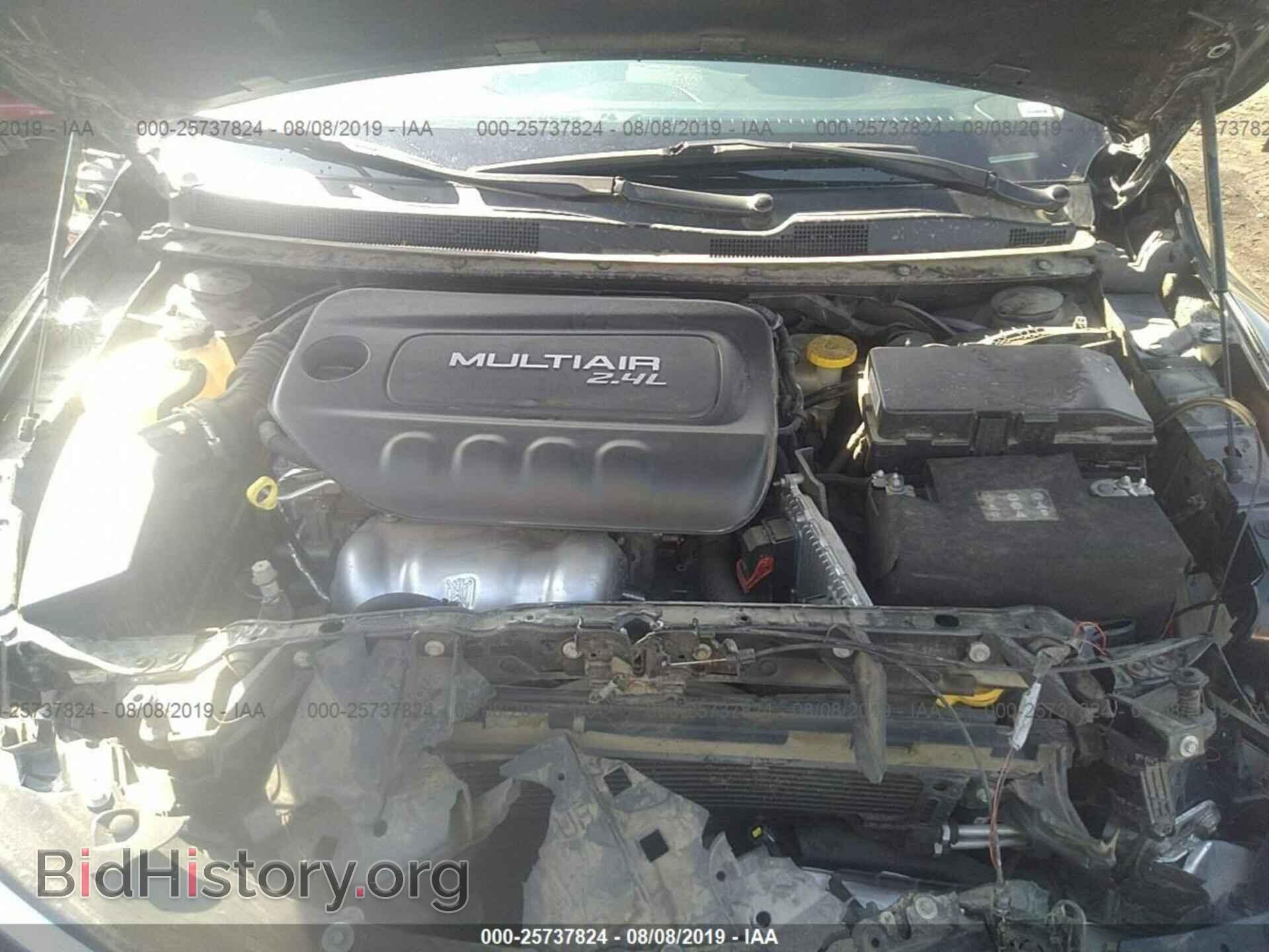 2015 CHRYSLER 200 - VIN: 1C3CCCAB5FN689748 - Photo 10