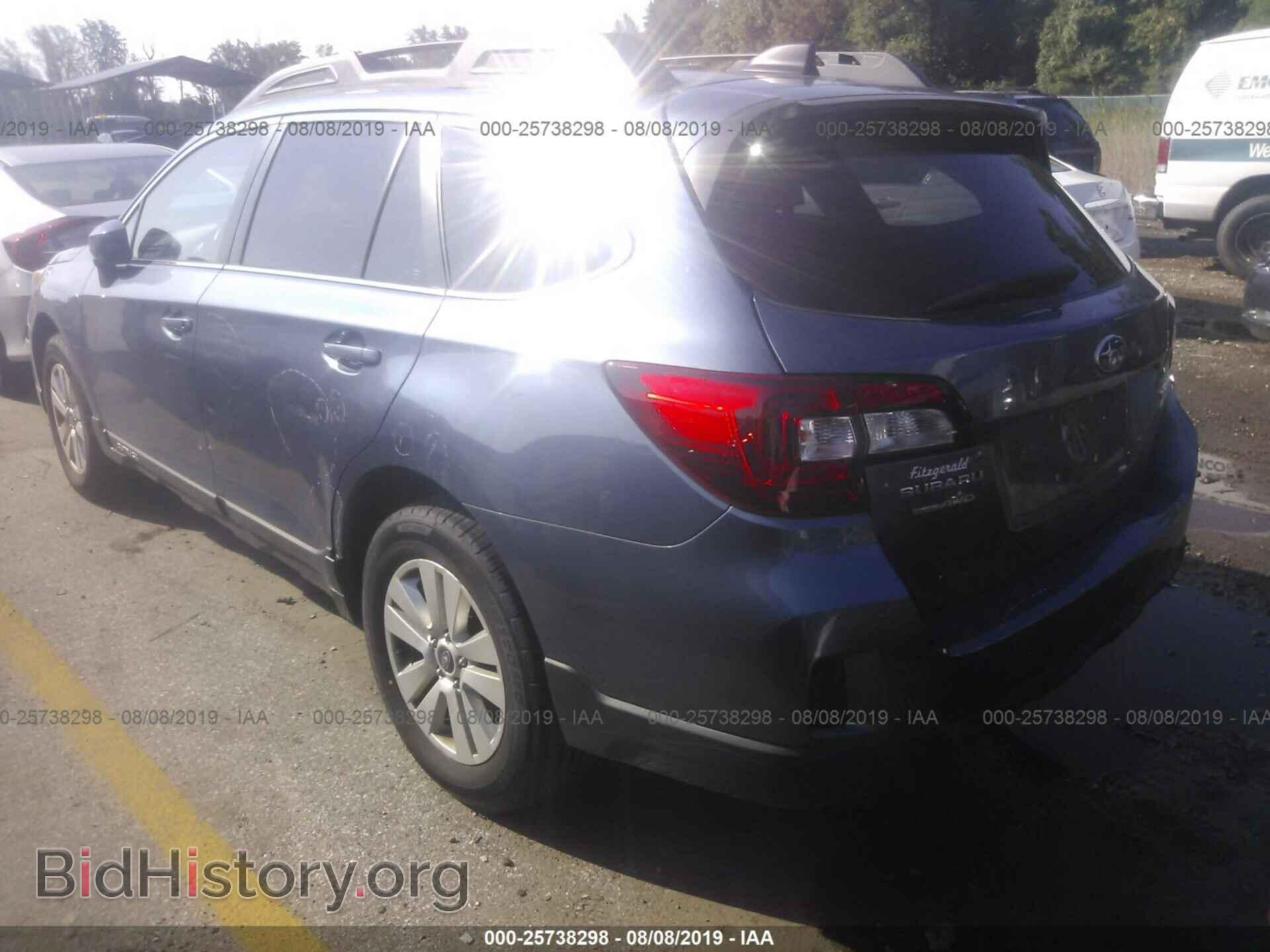2016 Subaru Outback - VIN: 4S4BSADC8G3217720 - Фото 3