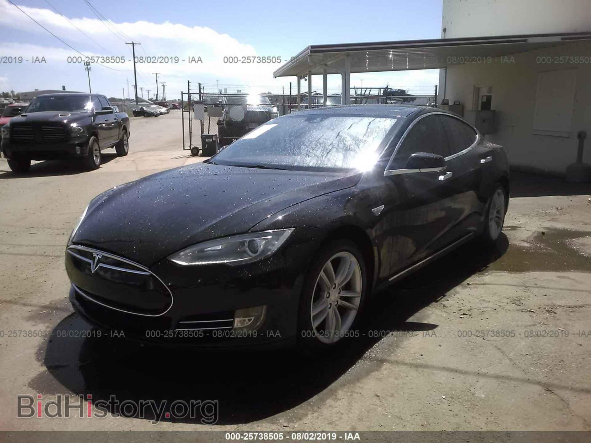 2015 TESLA MODEL S - VIN: 5YJSA1E23FF115627 - Фото 2