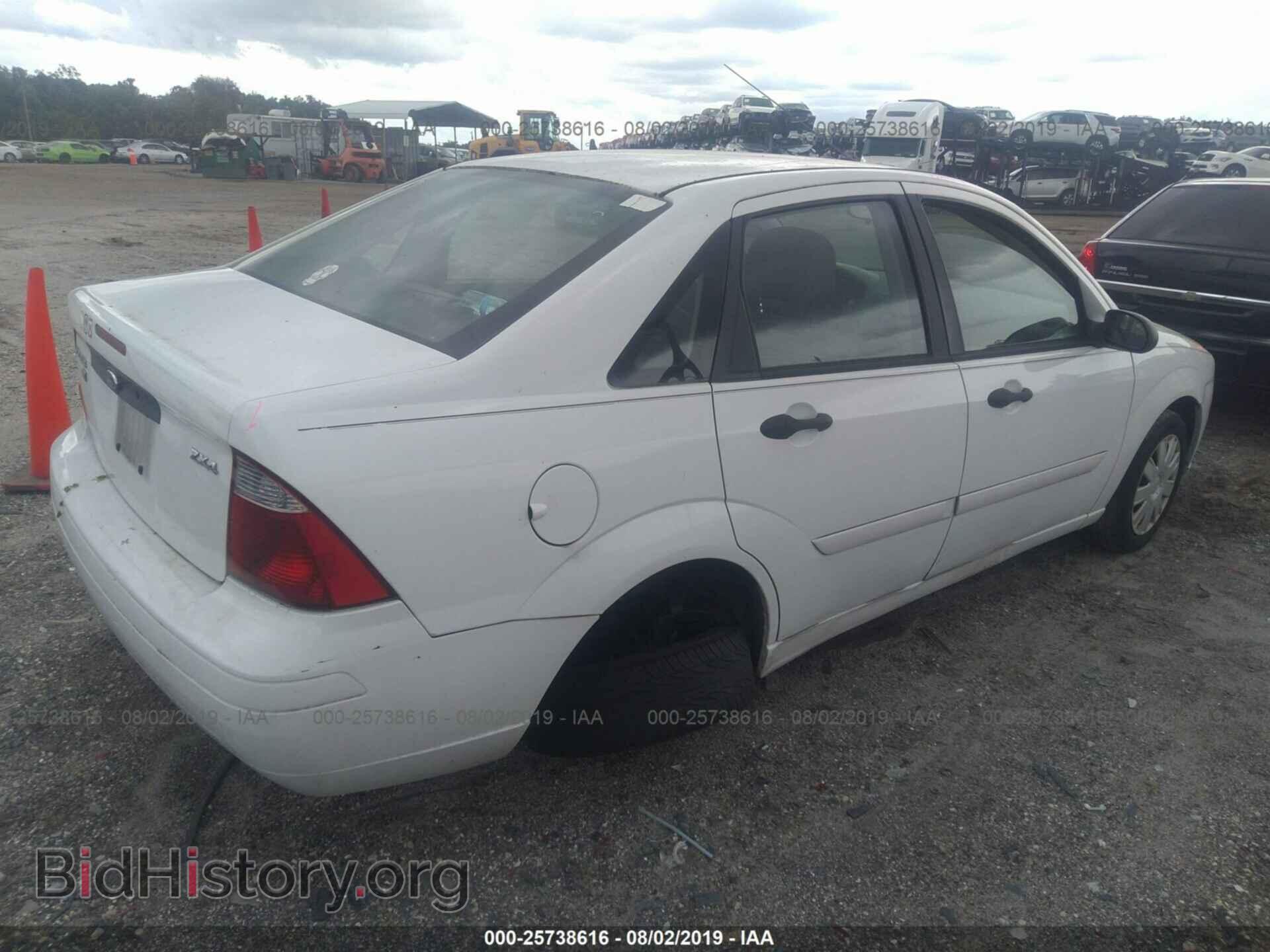 2006 FORD FOCUS - VIN: 1FAFP34N16W151633 - Фото 4