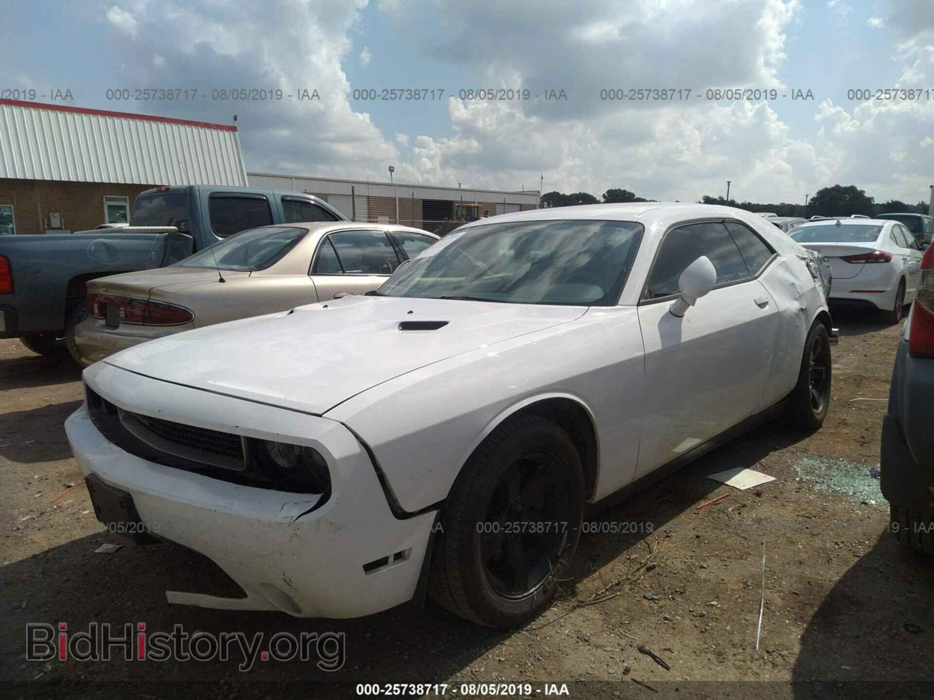 2014 DODGE CHALLENGER - VIN: 2C3CDYAG7EH294774 - Фото 2