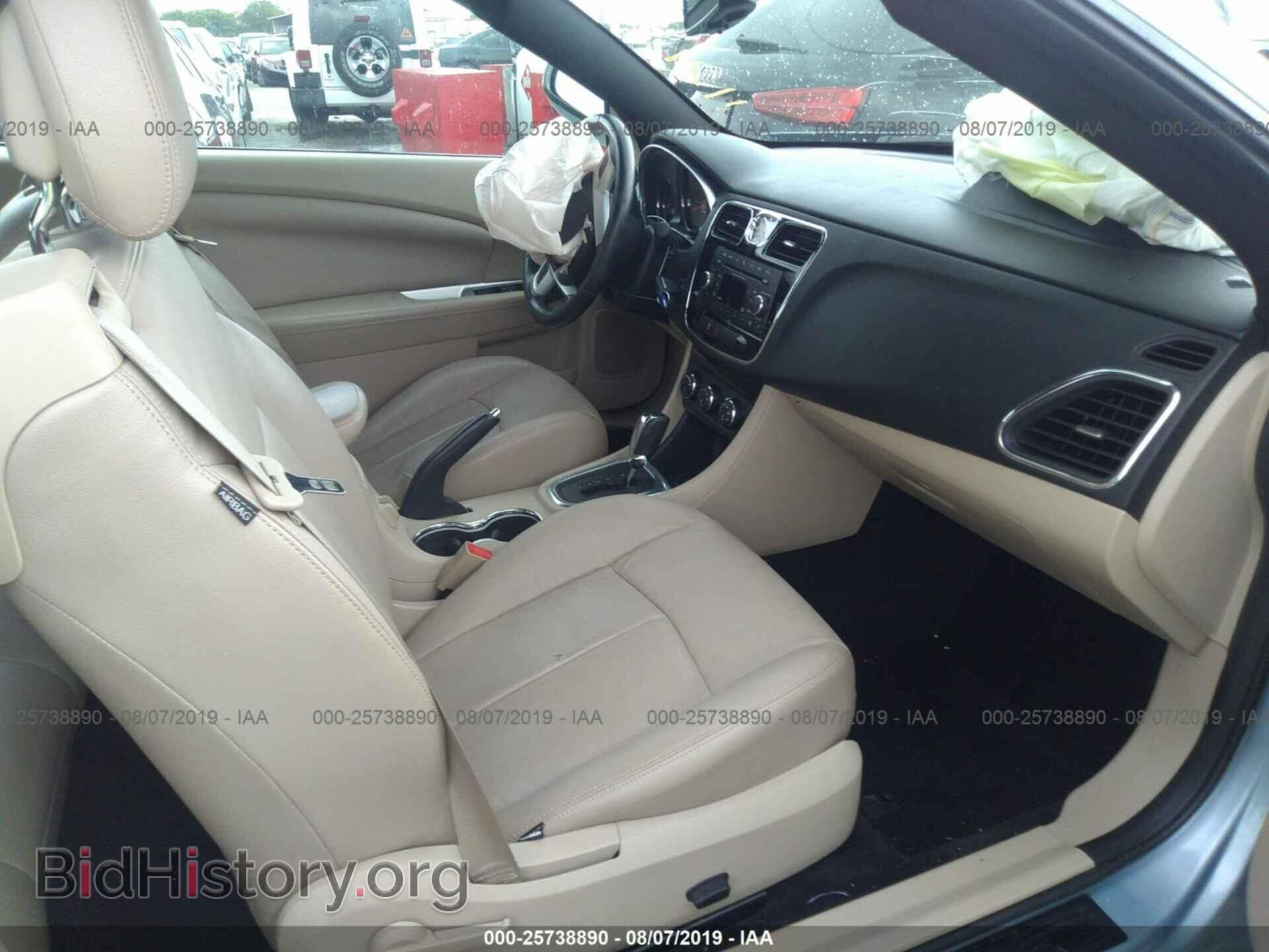 2014 CHRYSLER 200 - VIN: 1C3BCBEBXEN112180 - Фото 5