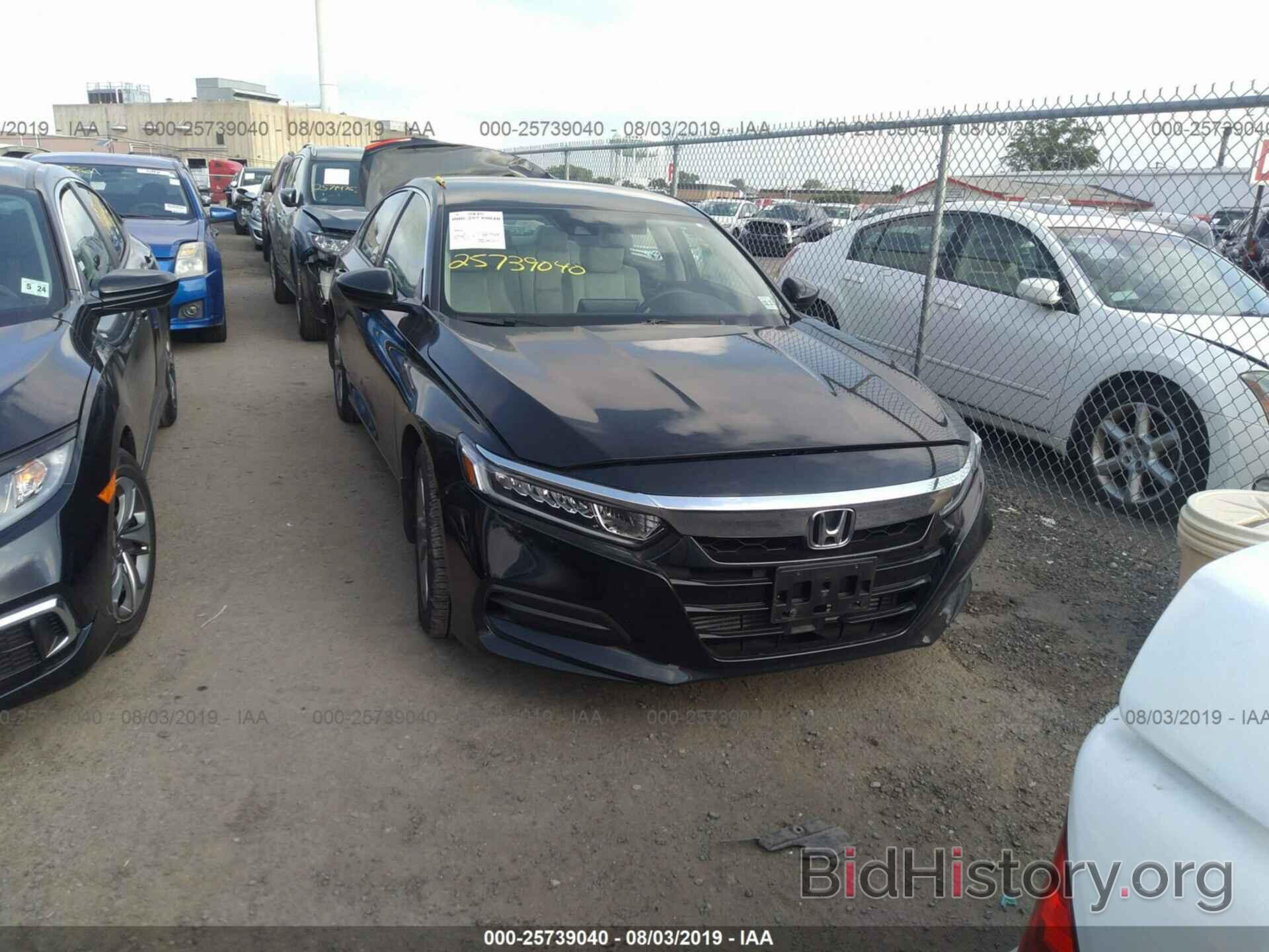 Photo 1HGCV1F12JA130802 - HONDA ACCORD 2018