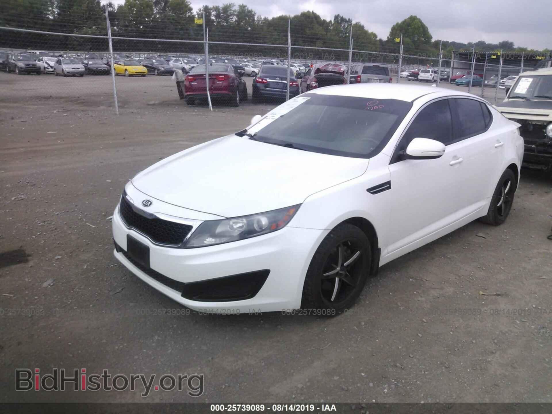 2011 KIA OPTIMA - VIN: KNAGM4A79B5070900 - Фото 2