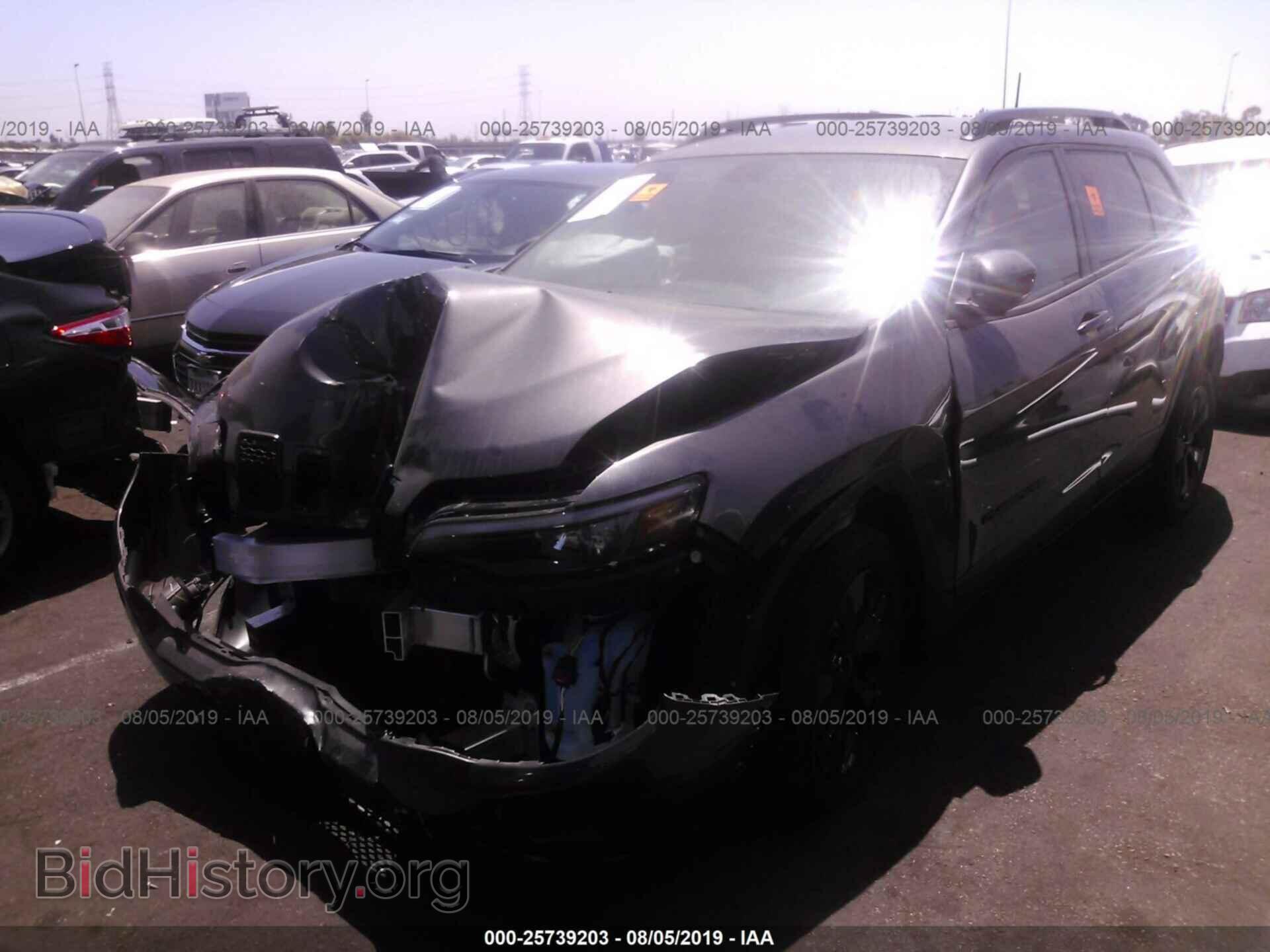 2019 JEEP CHEROKEE - VIN: 1C4PJLLB9KD324697 - Photo 2