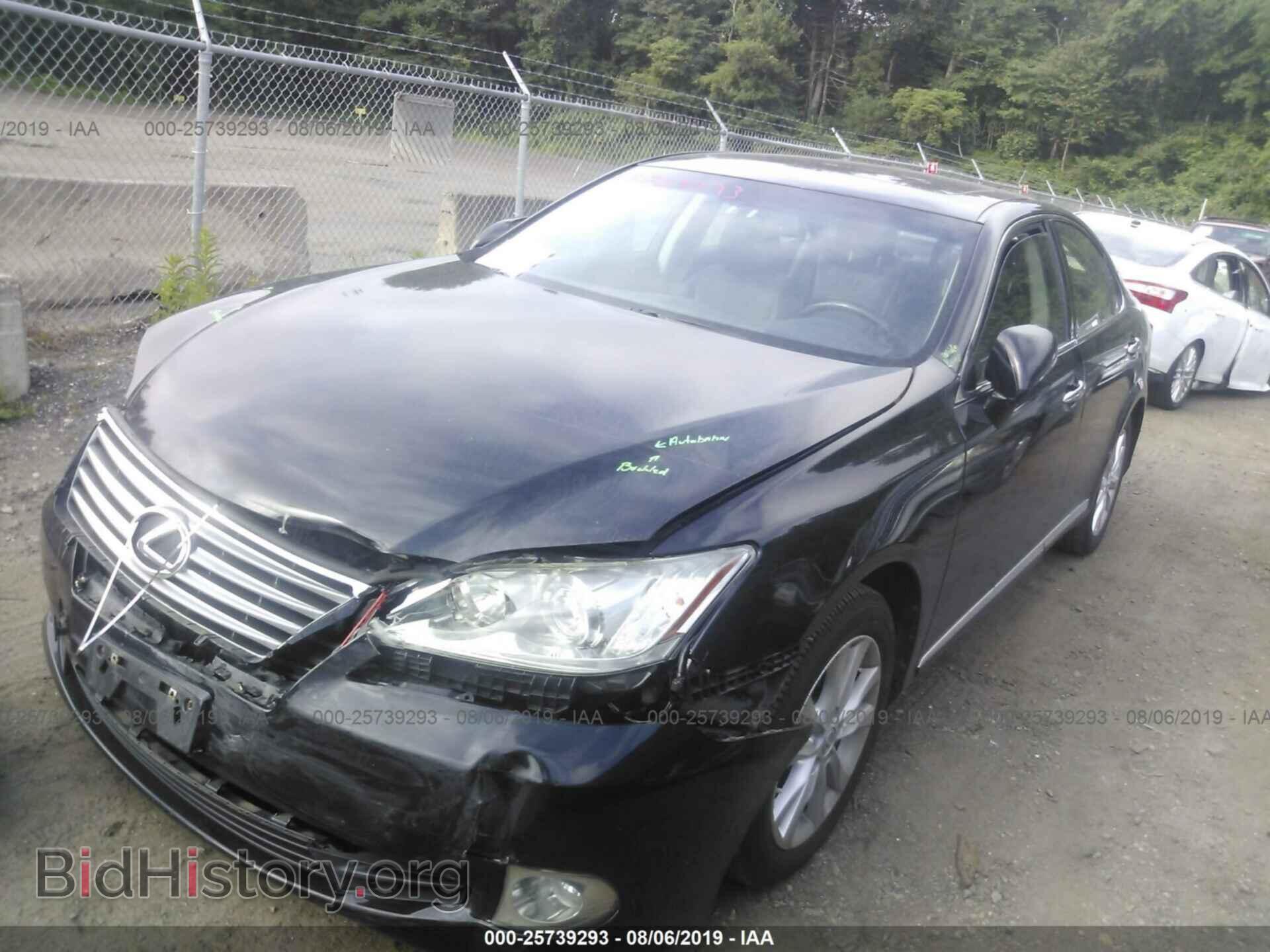 2011 LEXUS ES - VIN: JTHBK1EG4B2460086 - Фото 2