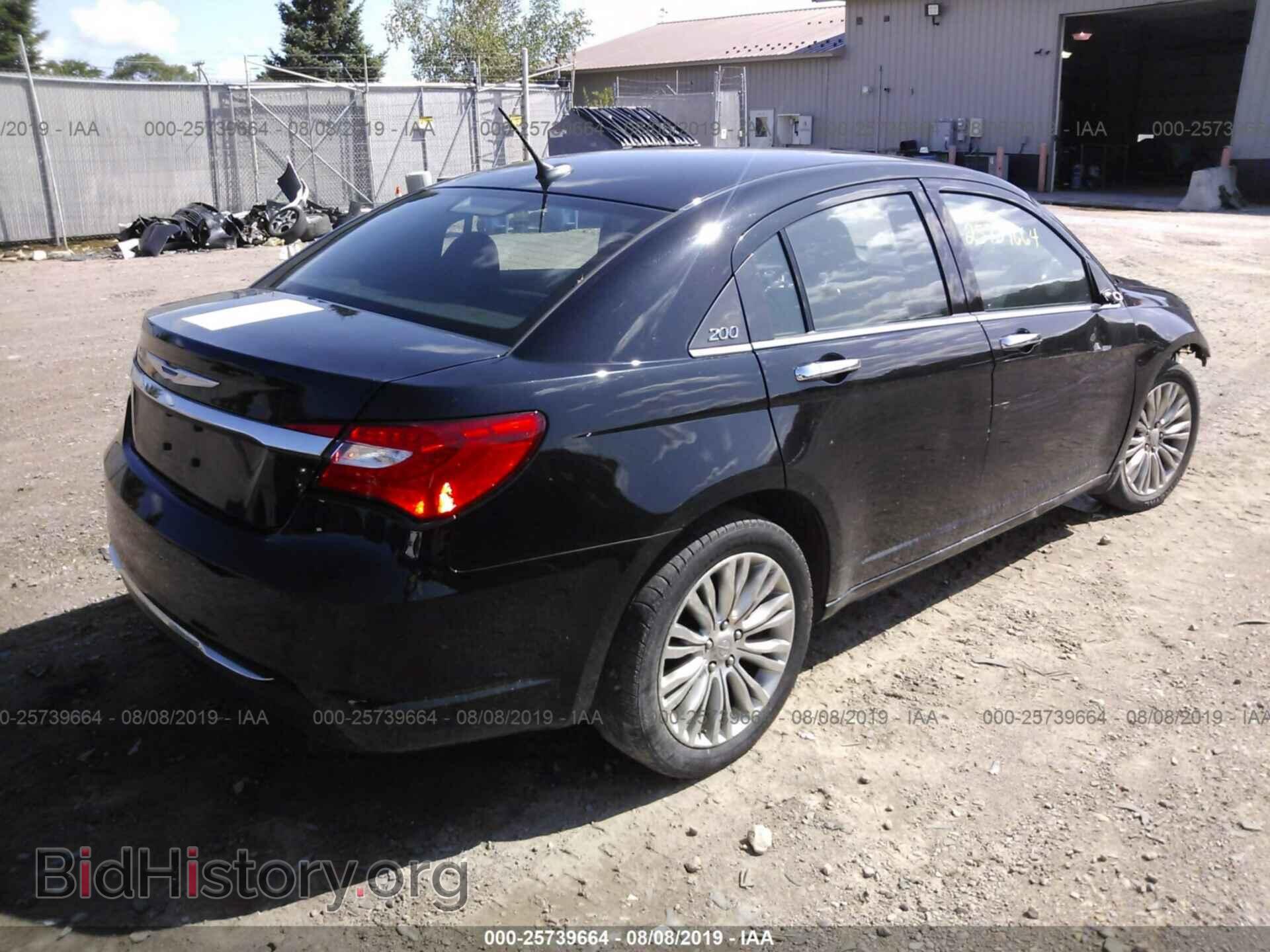 2012 CHRYSLER 200 - VIN: 1C3CCBCB0CN235099 - Photo 4