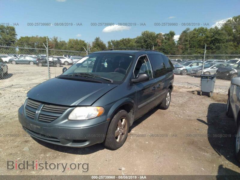 2005 Dodge CARAVAN (VIN 1D4GP45RX5B360626) — photo 2 of 10