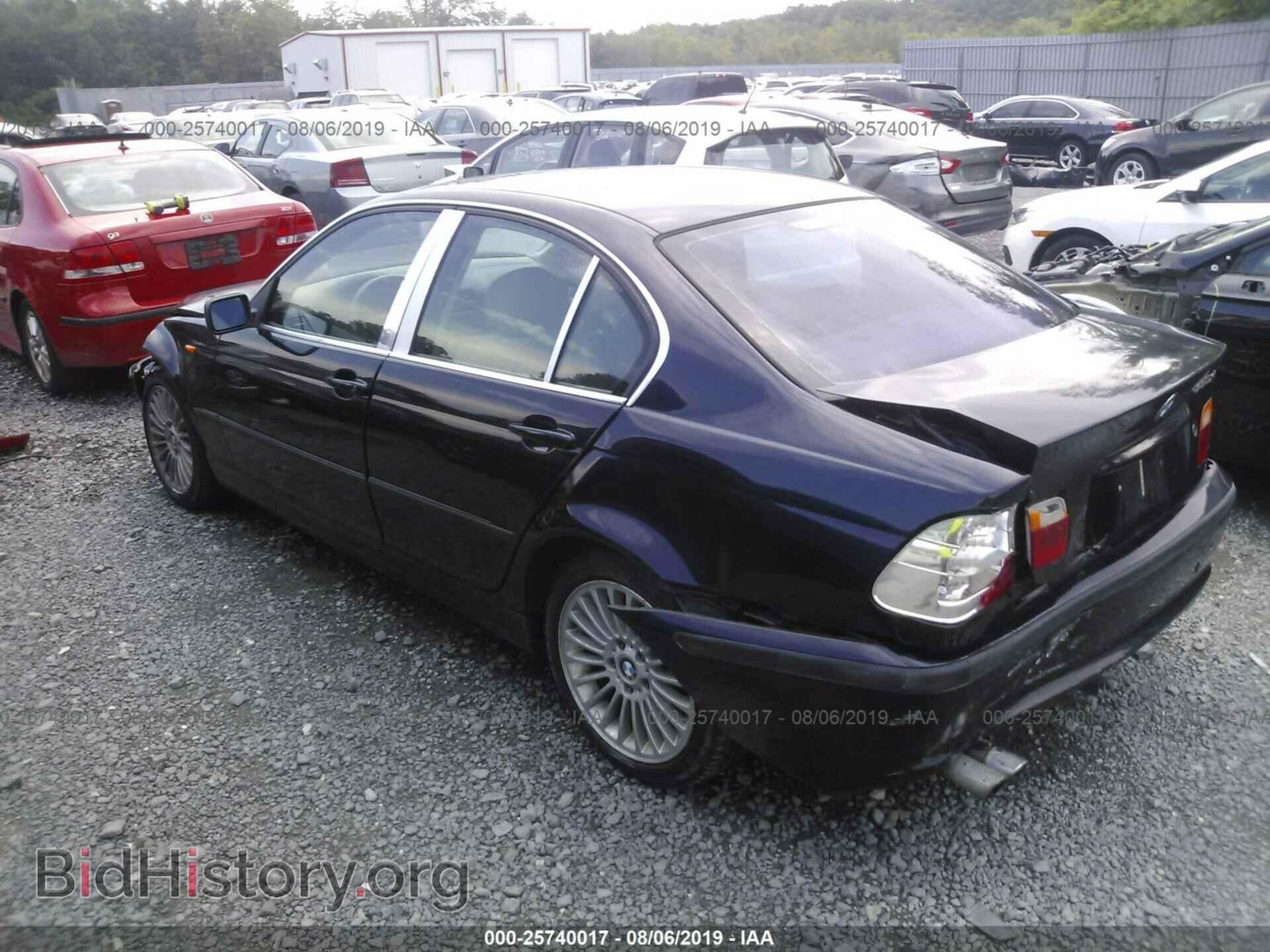 2003 BMW 330 - VIN: WBAEW53473PG23370 - Photo 3