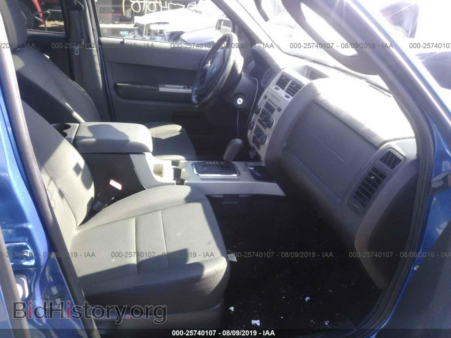 2011 FORD ESCAPE - VIN: 1FMCU9D73BKC35587 - Фото 5