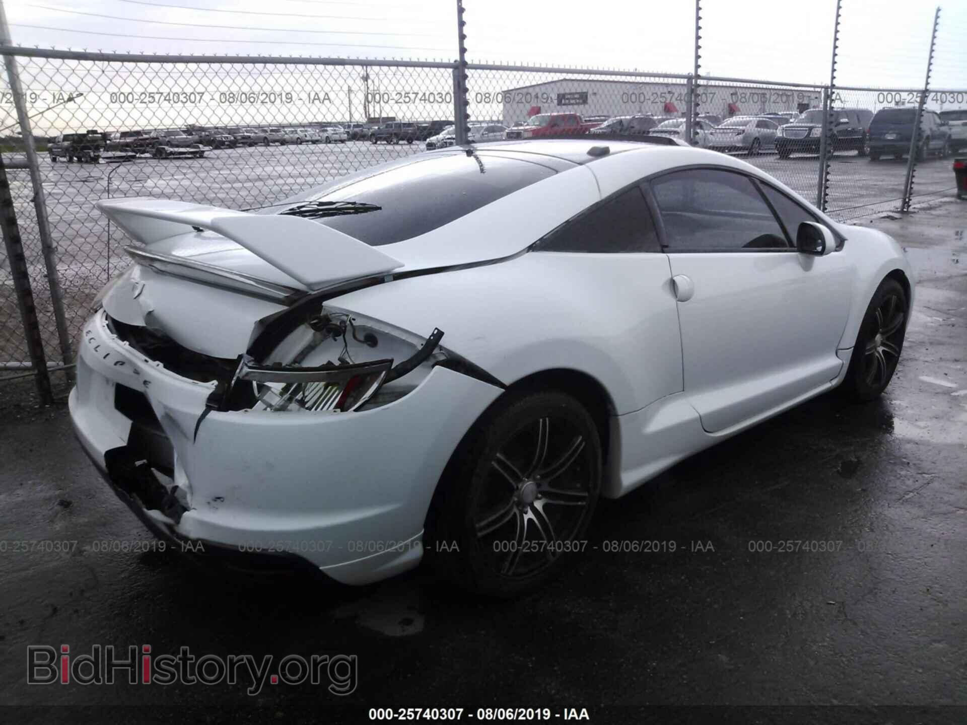 2011 MITSUBISHI ECLIPSE - VIN: 4A31K5DF4BE018207 - Photo 4
