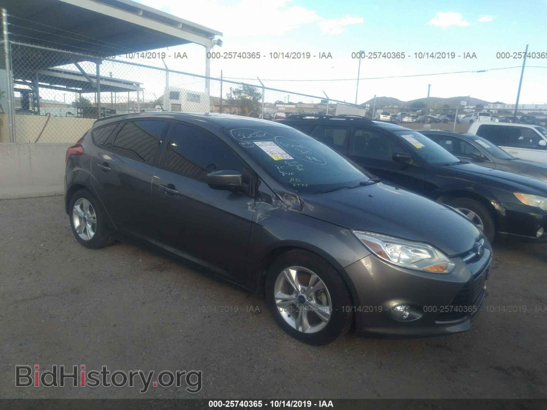 Photo 1FAHP3K26CL391937 - FORD FOCUS 2012