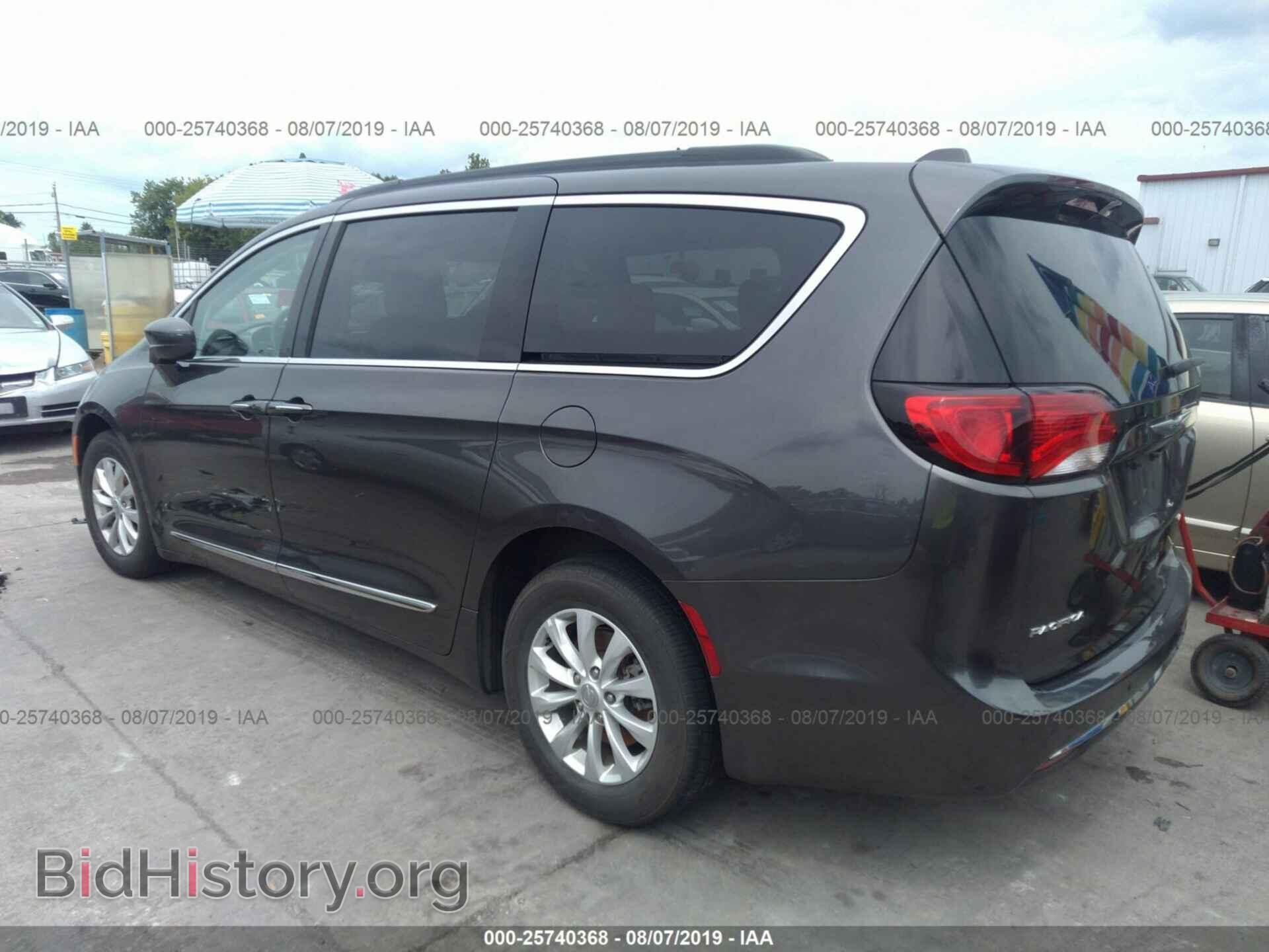 2017 CHRYSLER PACIFICA - VIN: 2C4RC1BG9HR688211 - Фото 3