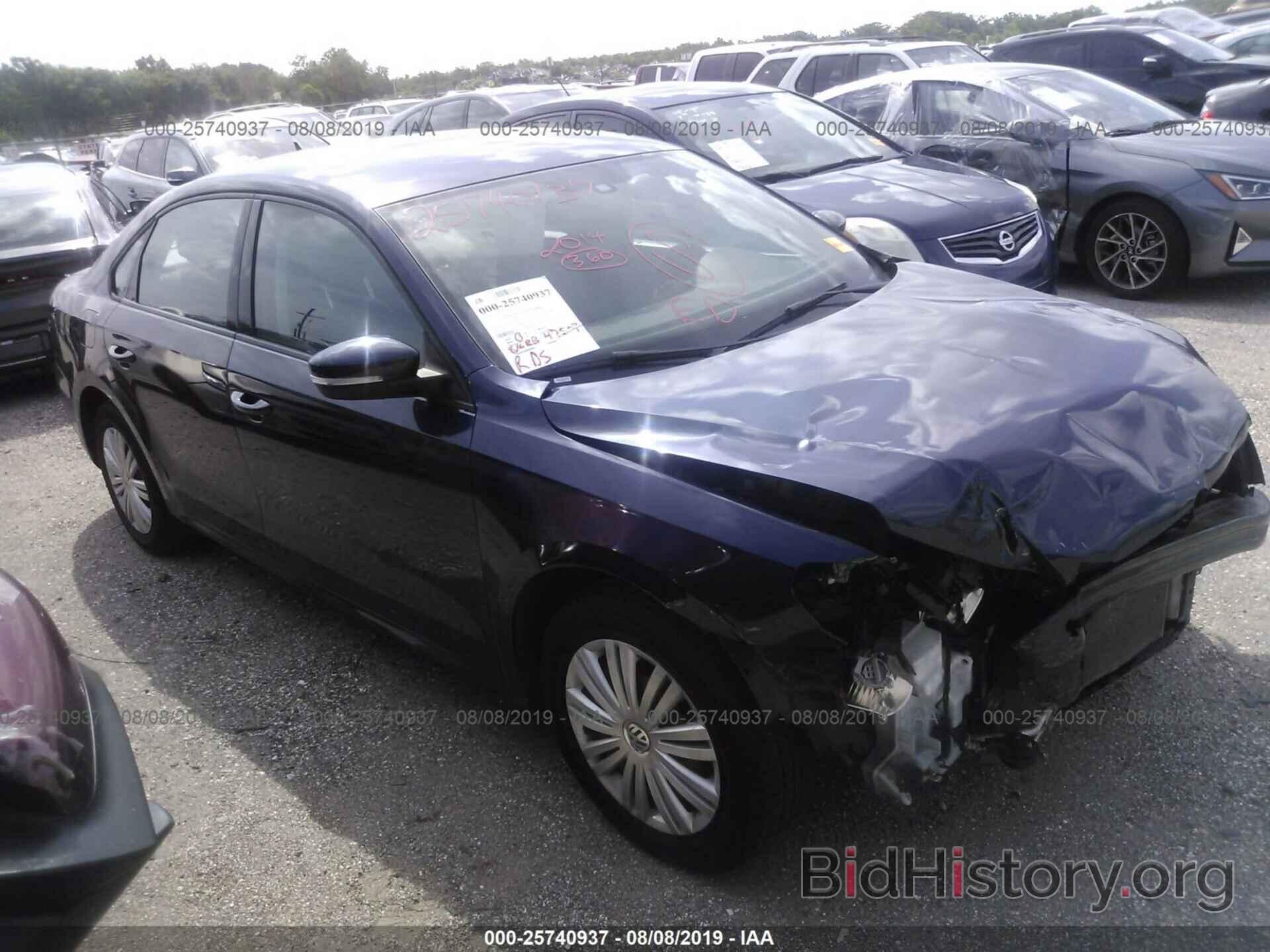 Photo 1VWAH7A32EC007825 - VOLKSWAGEN PASSAT 2014