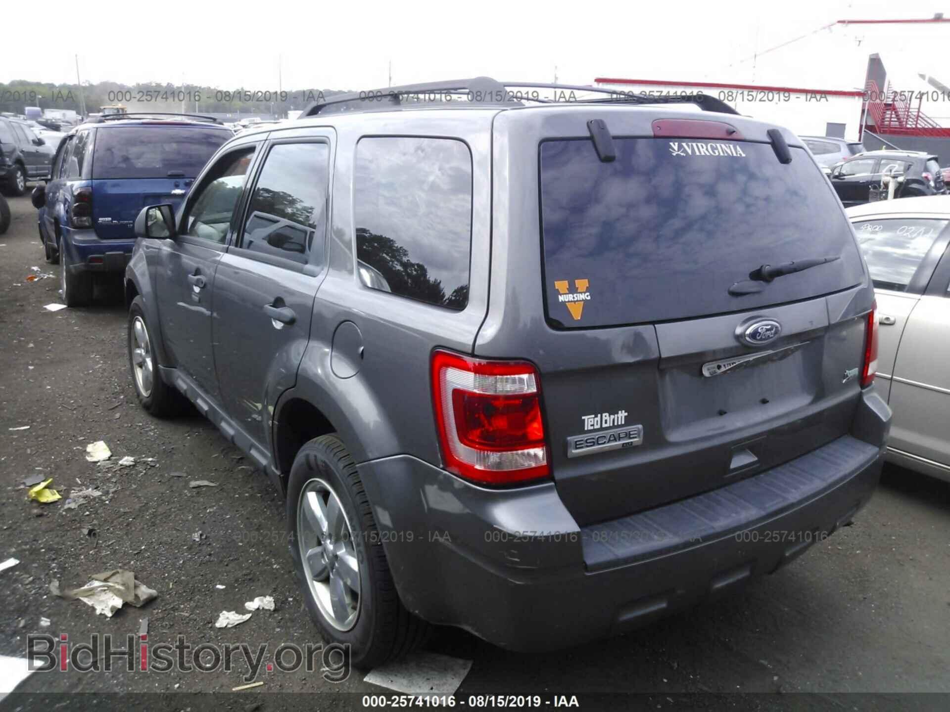 2011 FORD ESCAPE - VIN: 1FMCU0DG0BKC28446 - Photo 3