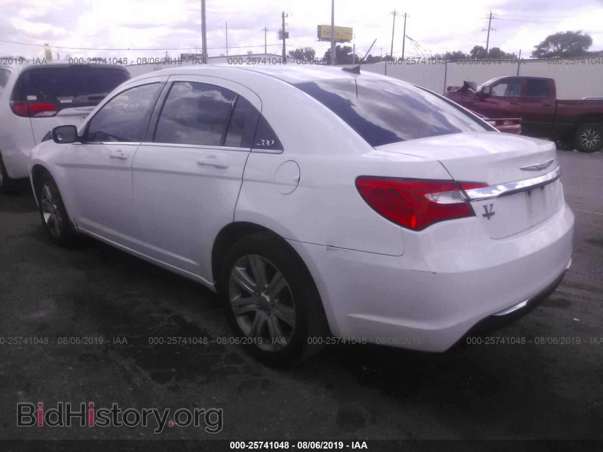 2012 CHRYSLER 200 - VIN: 1C3CCBBB4CN217531 - Фото 3