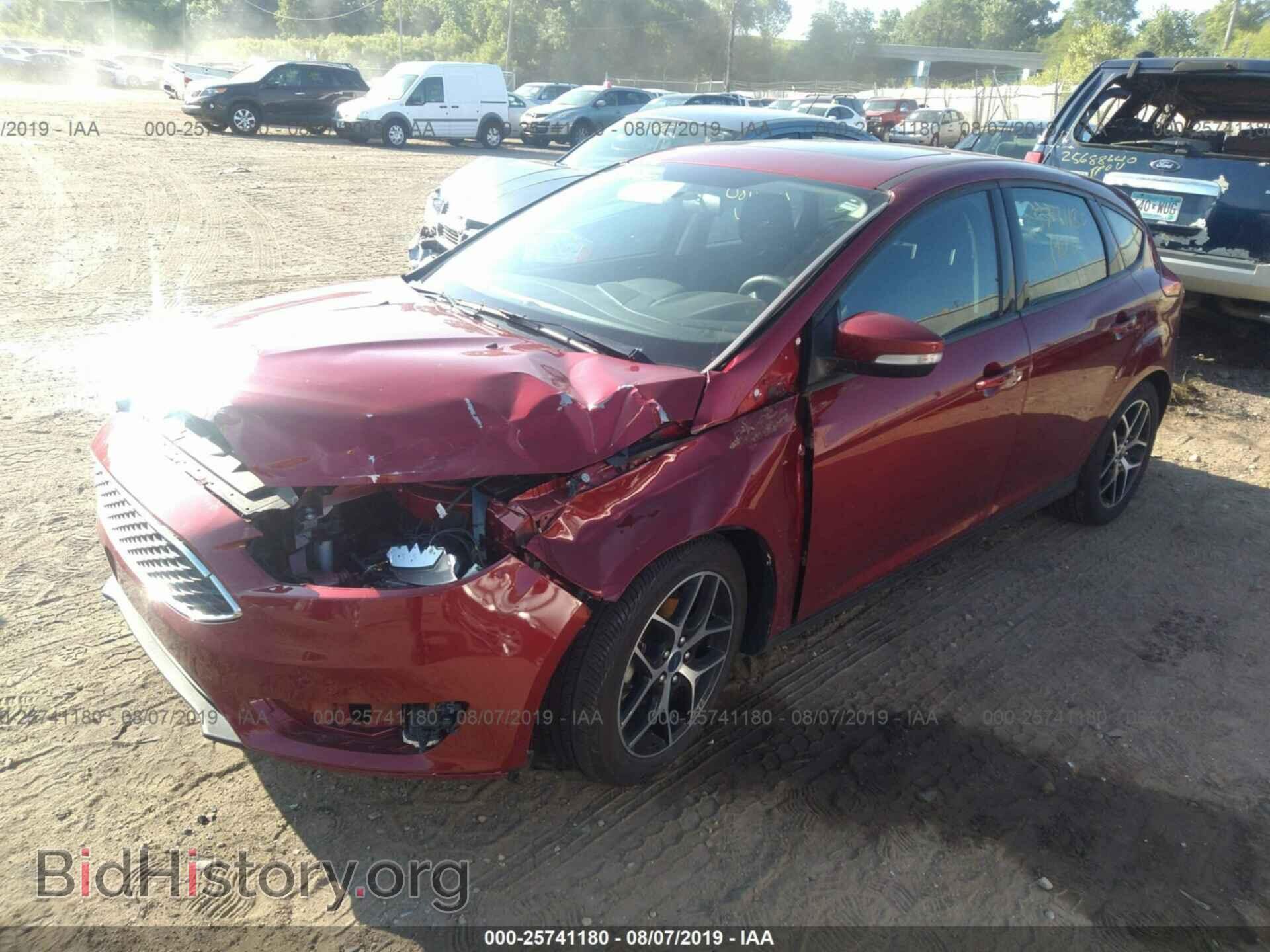 2017 FORD FOCUS - VIN: 1FADP3M2XHL245396 - Фото 2