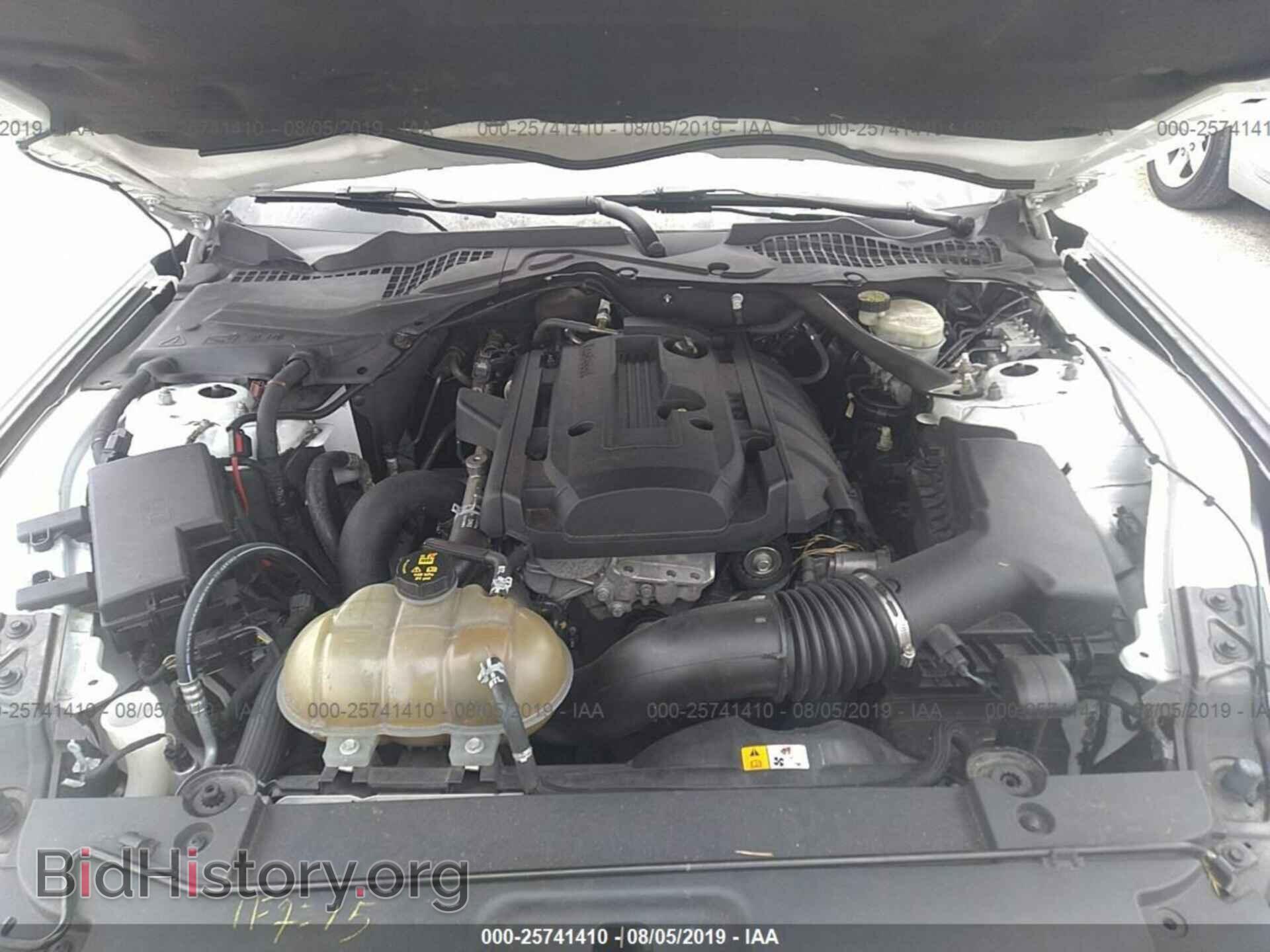 2015 FORD MUSTANG - VIN: 1FATP8UH9F5426584 - Фото 10