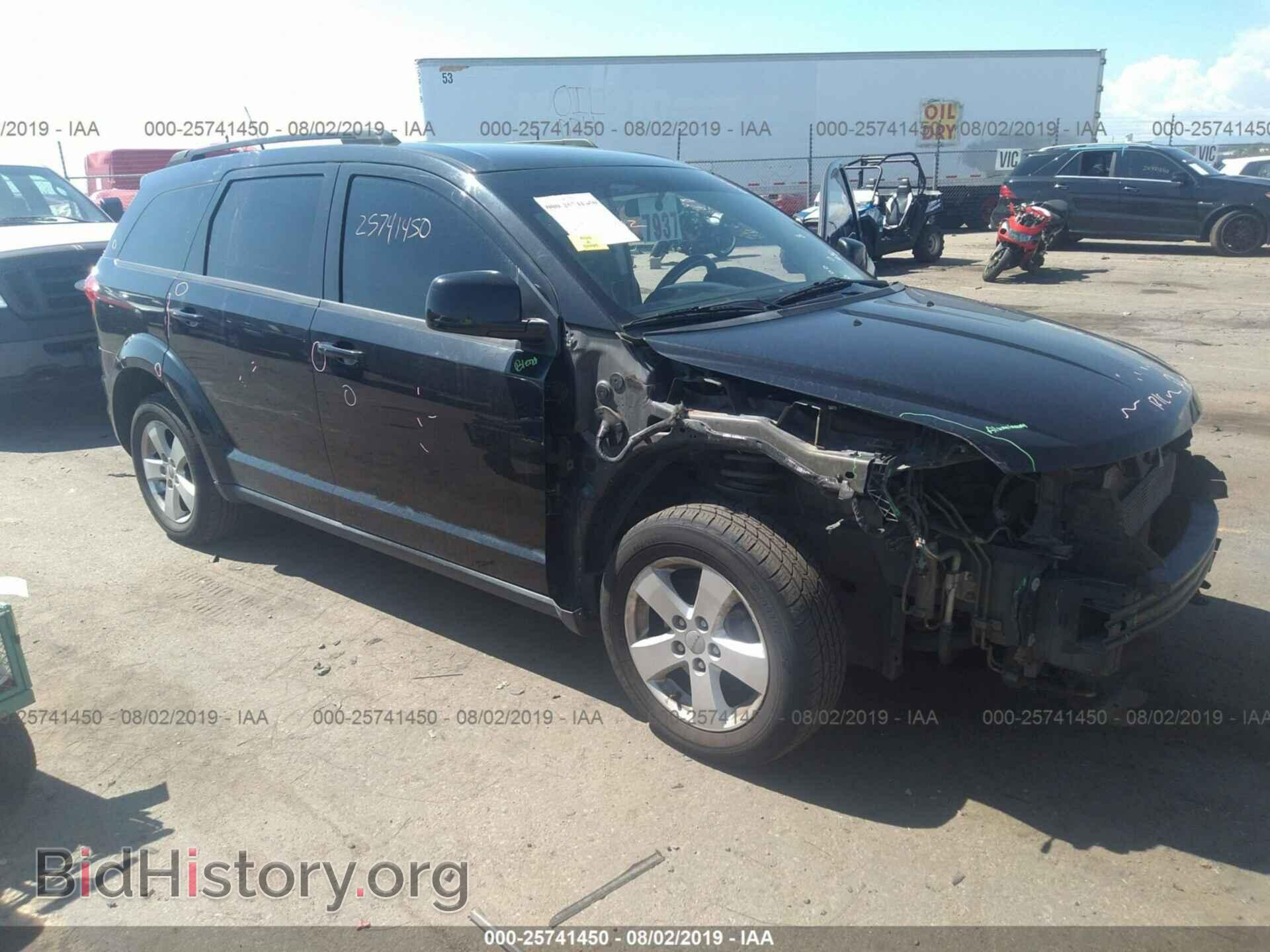 Photo 3D4PH1FG6BT517040 - DODGE JOURNEY 2011