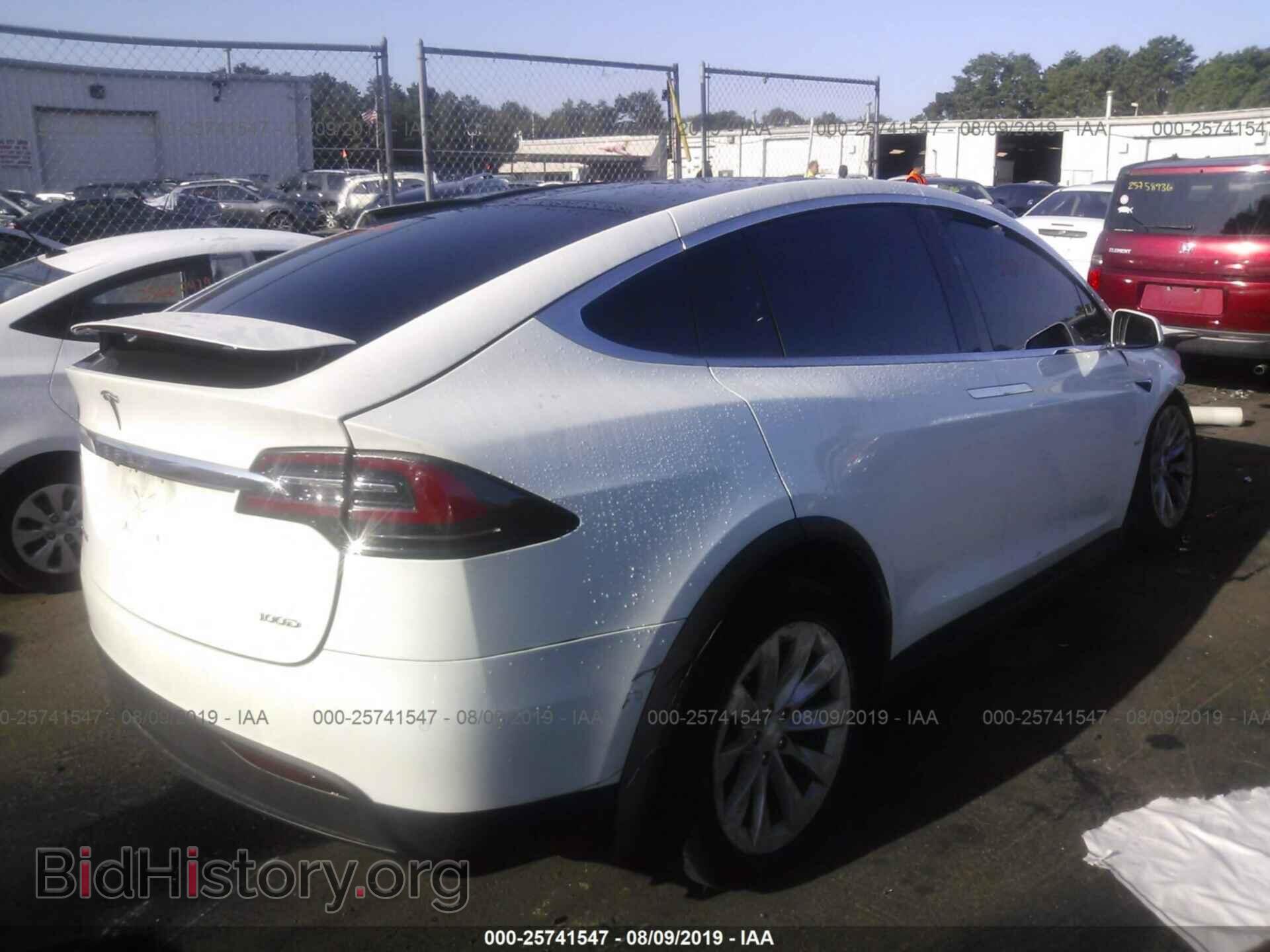 2017 TESLA MODEL X - VIN: 5YJXCAE27HF076477 - Photo 4