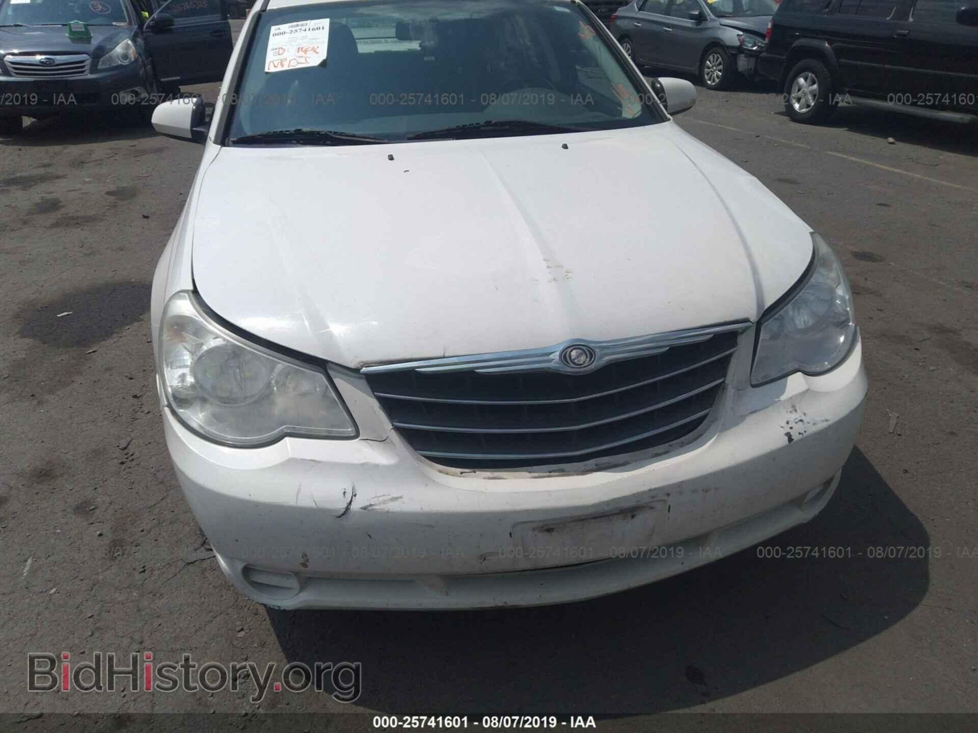 2010 CHRYSLER SEBRING - VIN: 1C3CC5FB6AN204708 - Фото 6