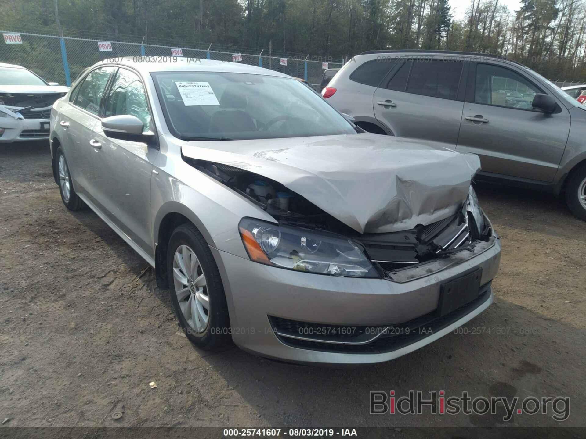 Photo 1VWAP7A31EC002666 - VOLKSWAGEN PASSAT 2014