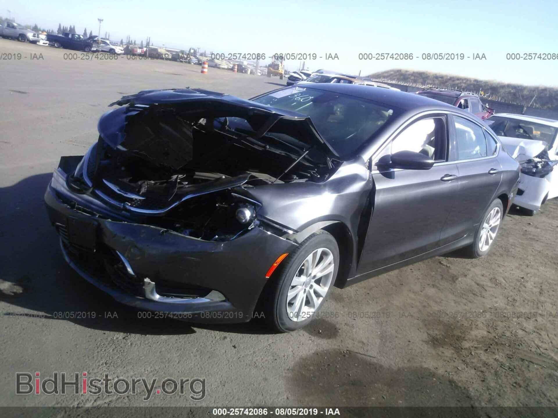 2015 CHRYSLER 200 - VIN: 1C3CCCAB1FN539989 - Photo 2