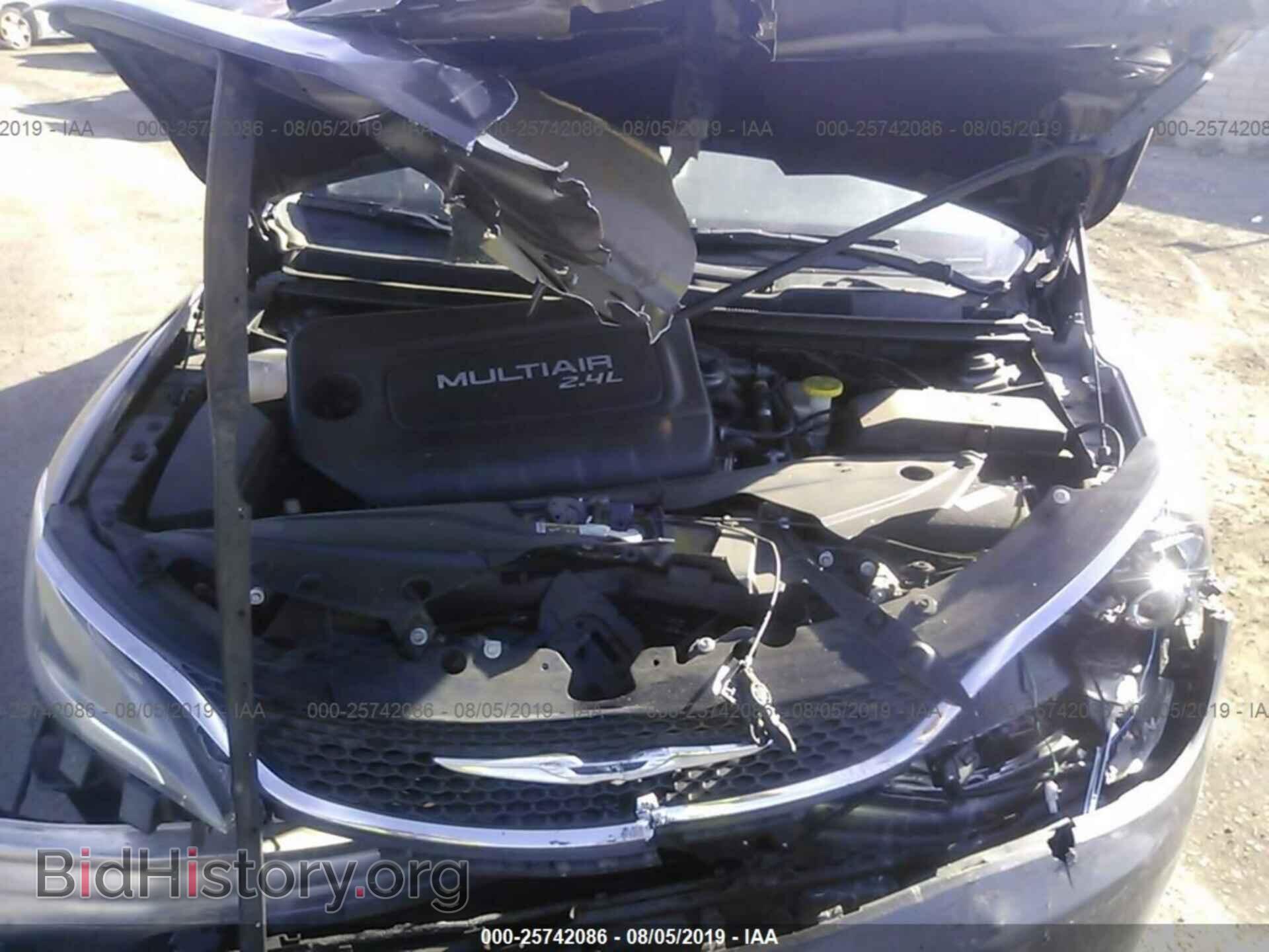 2015 CHRYSLER 200 - VIN: 1C3CCCAB1FN539989 - Photo 10