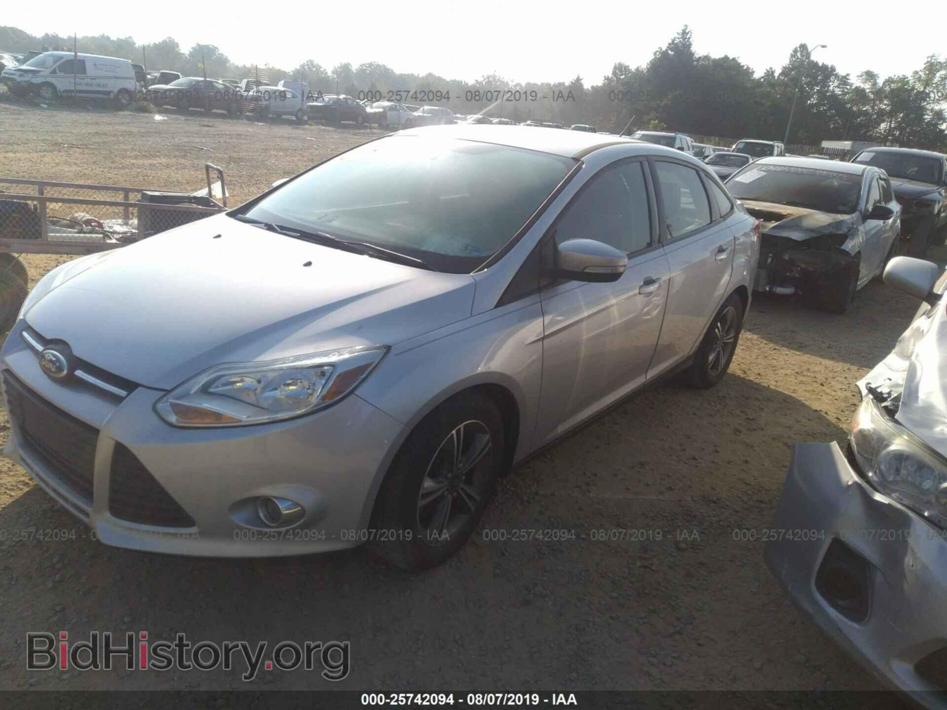 2014 FORD FOCUS - VIN: 1FADP3F29EL403932 - Фото 2