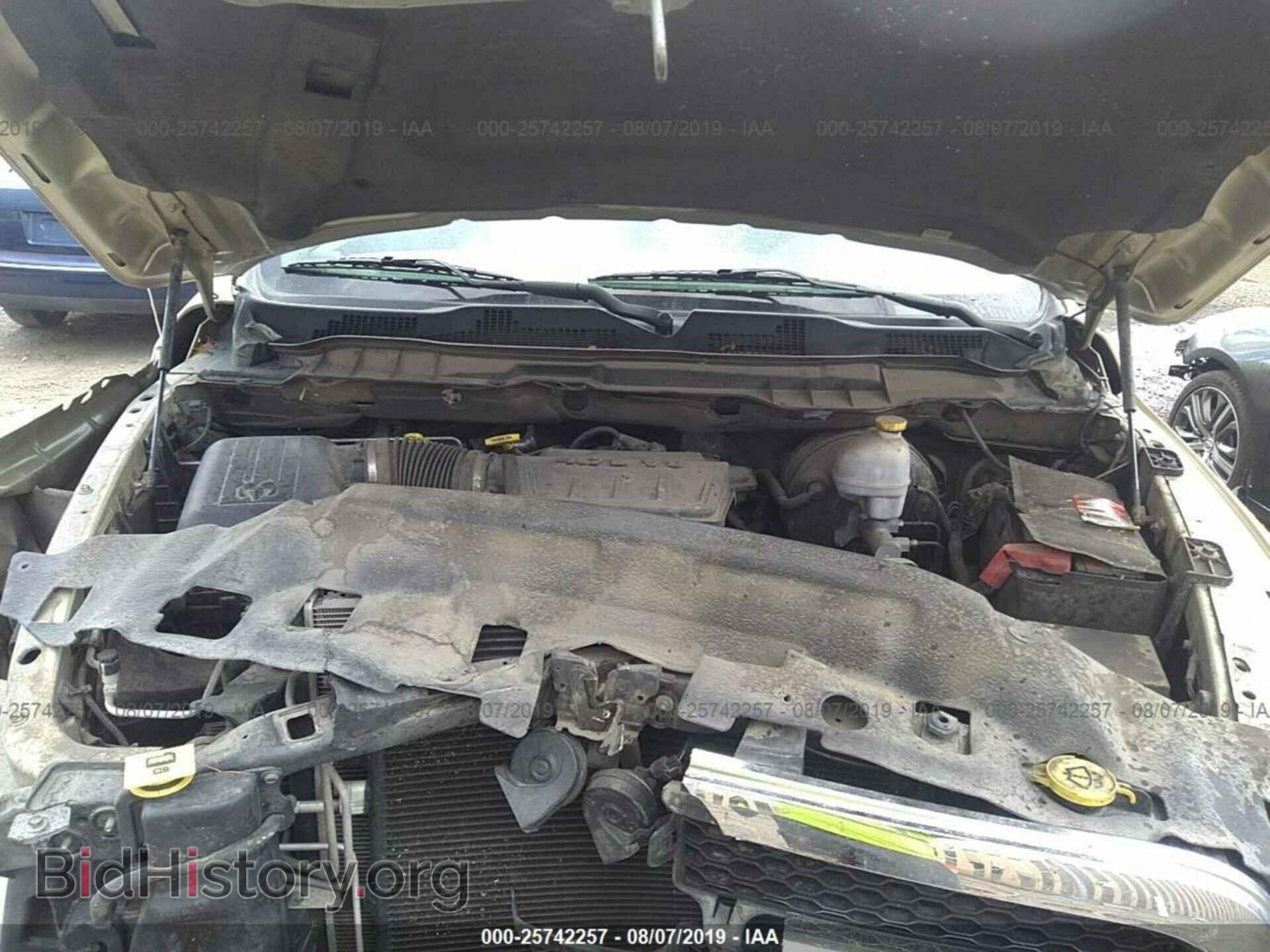 2011 DODGE RAM 1500 - VIN: 1D7RV1GPXBS509740 - Фото 10