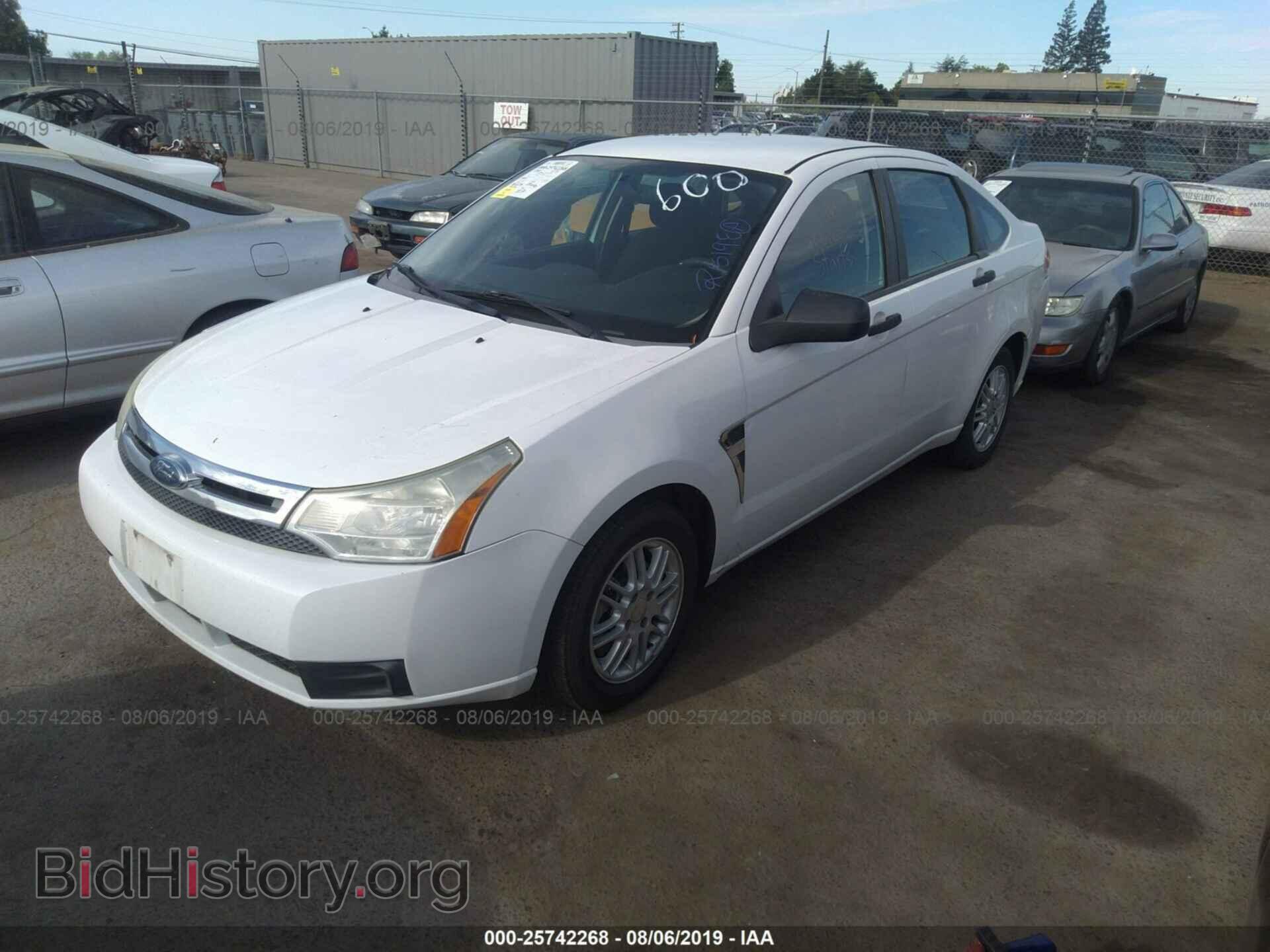 2008 FORD FOCUS - VIN: 1FAHP35N08W120335 - Фото 2