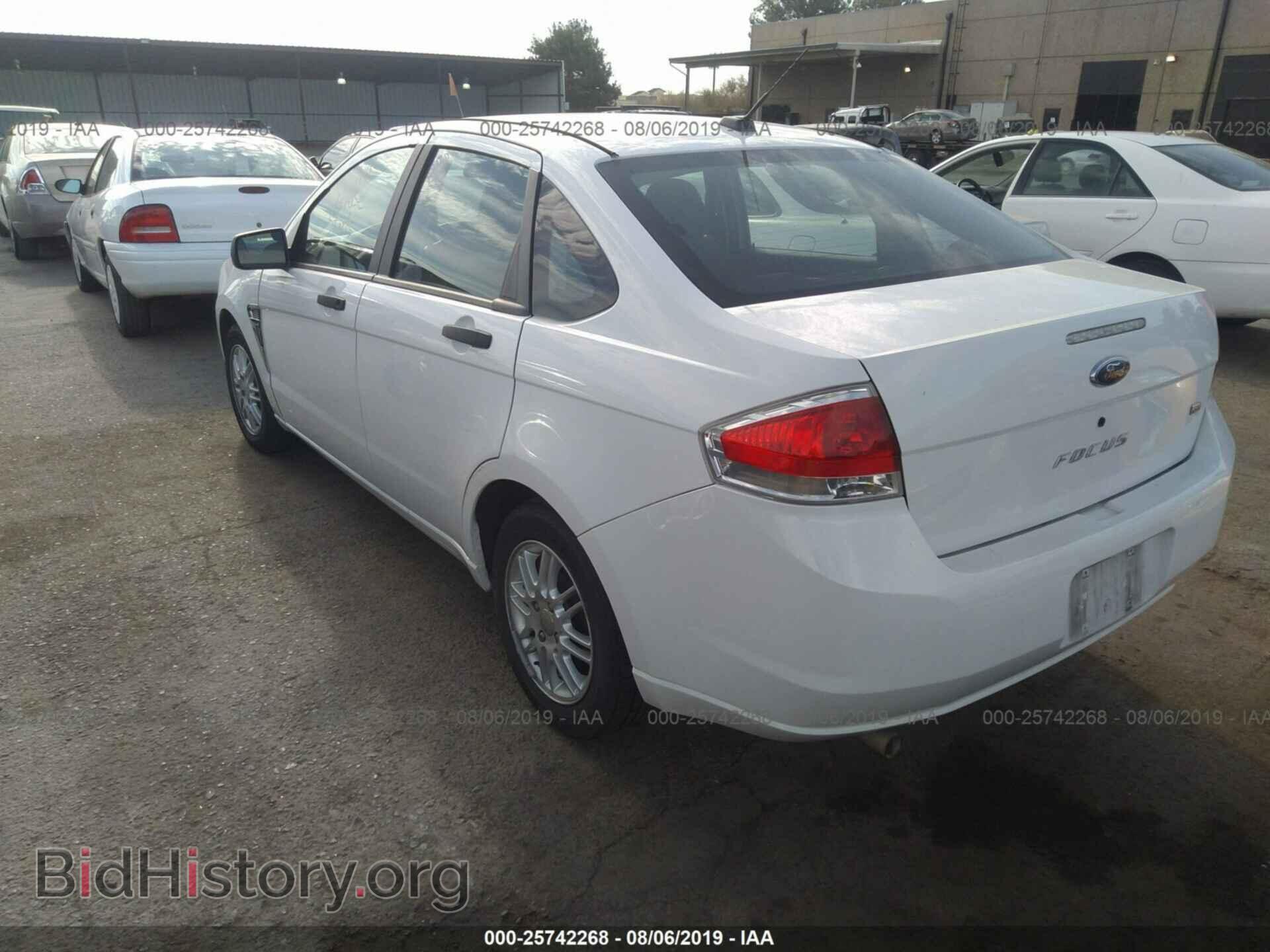 2008 FORD FOCUS - VIN: 1FAHP35N08W120335 - Фото 3