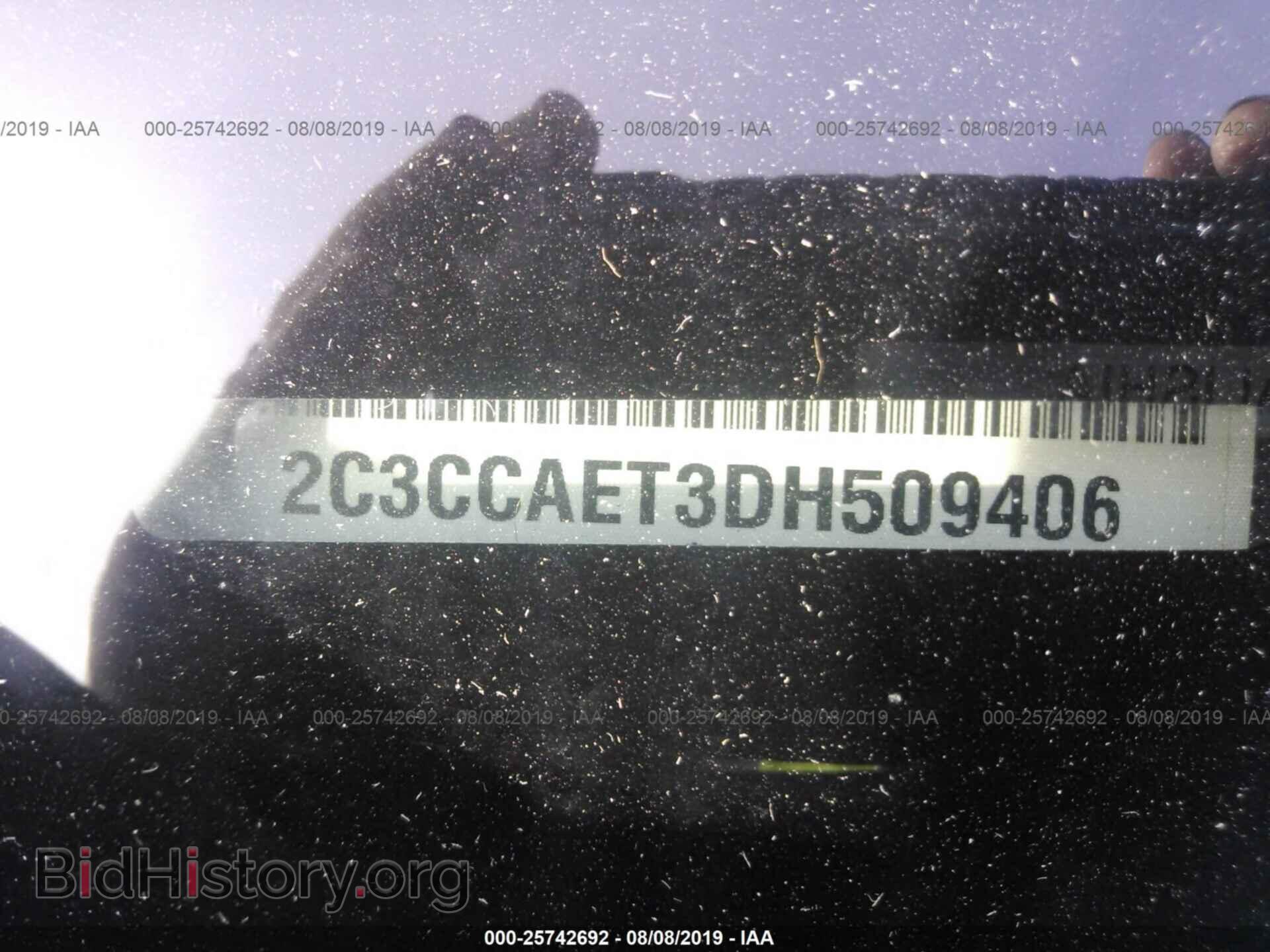 2013 CHRYSLER 300C - VIN: 2C3CCAET3DH509406 - Фото 9