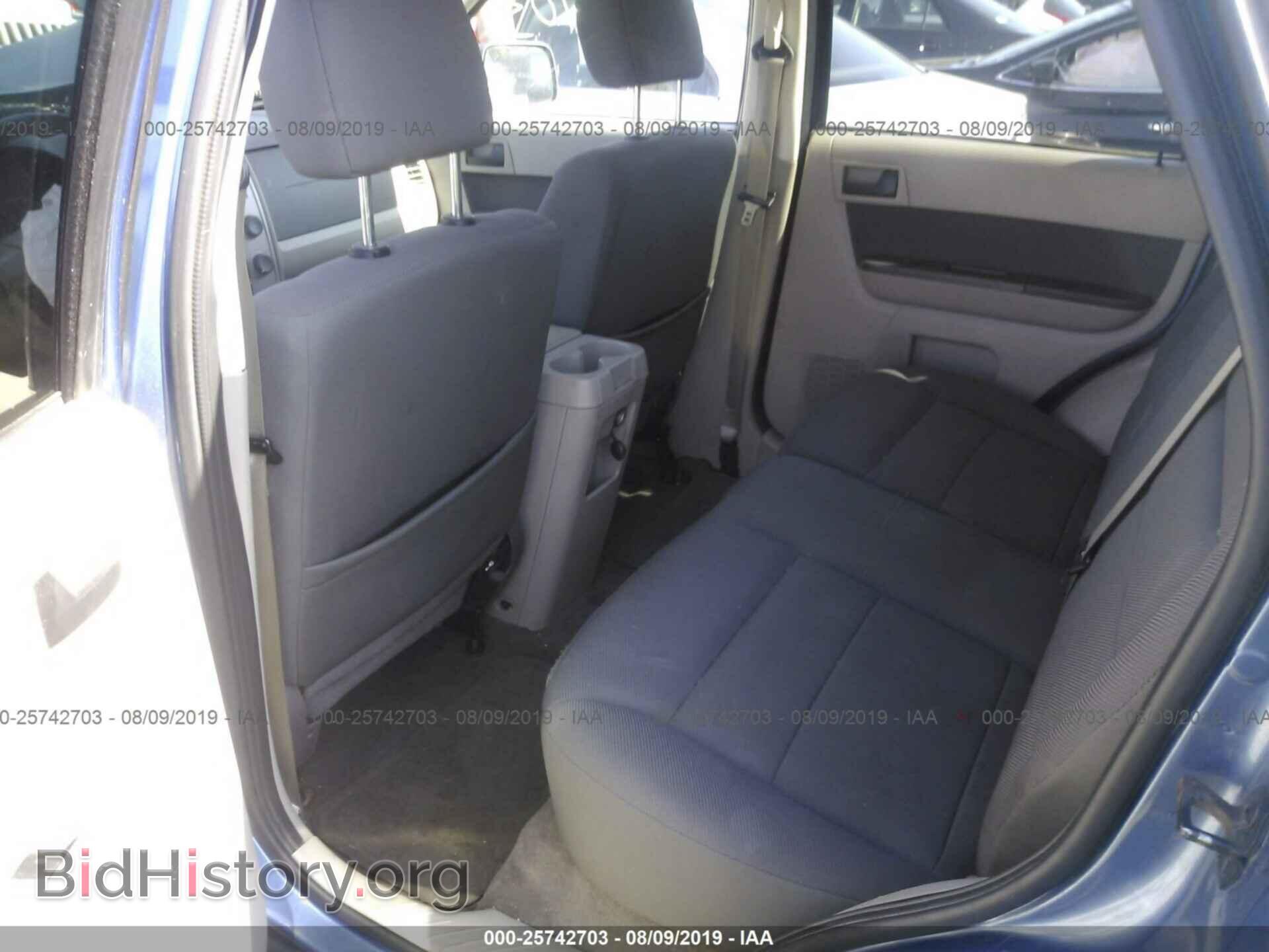 2009 FORD ESCAPE - VIN: 1FMCU03G79KA63104 - Фото 8