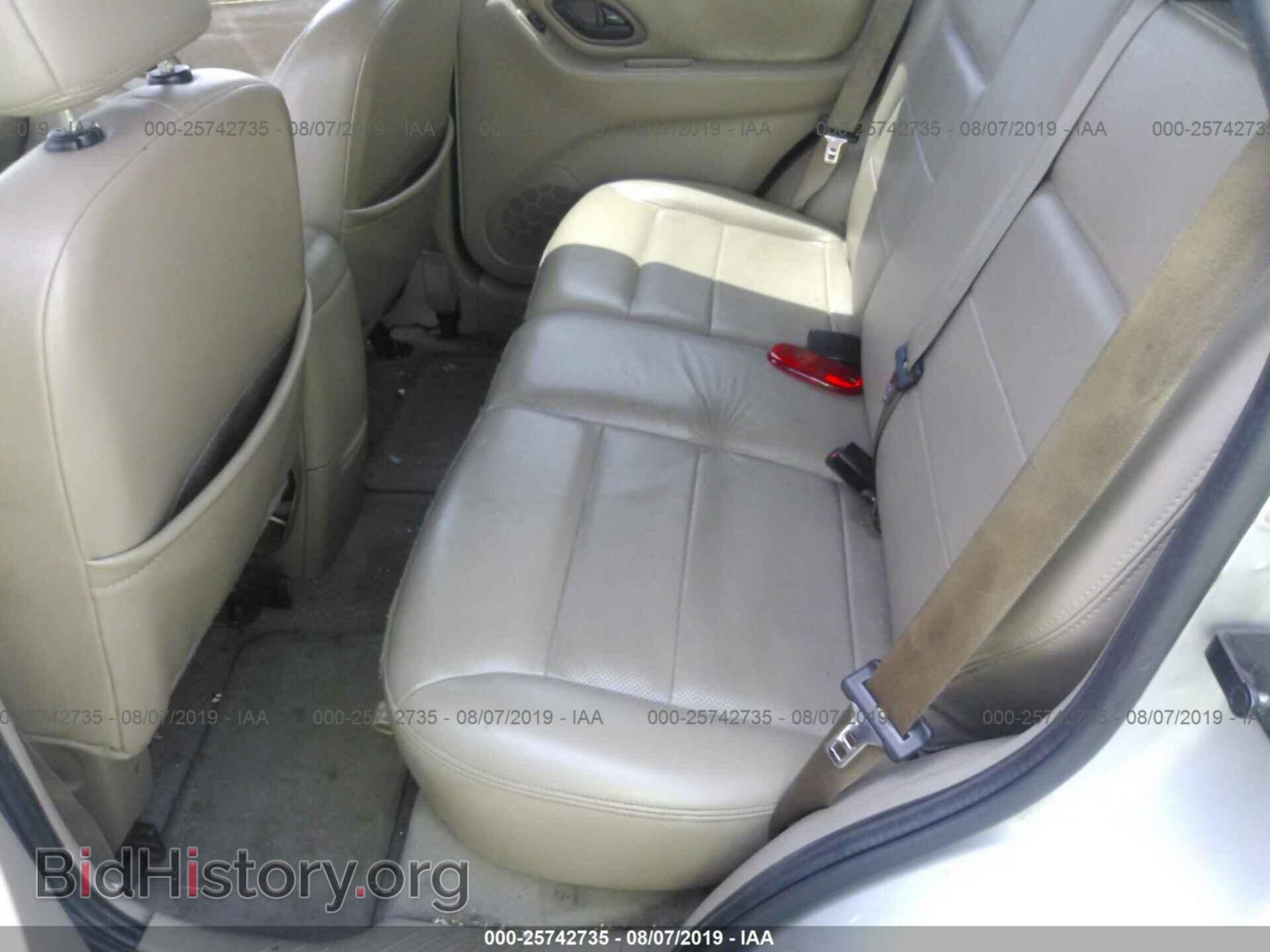 2005 FORD ESCAPE - VIN: 1FMCU94175KB25822 - Фото 8