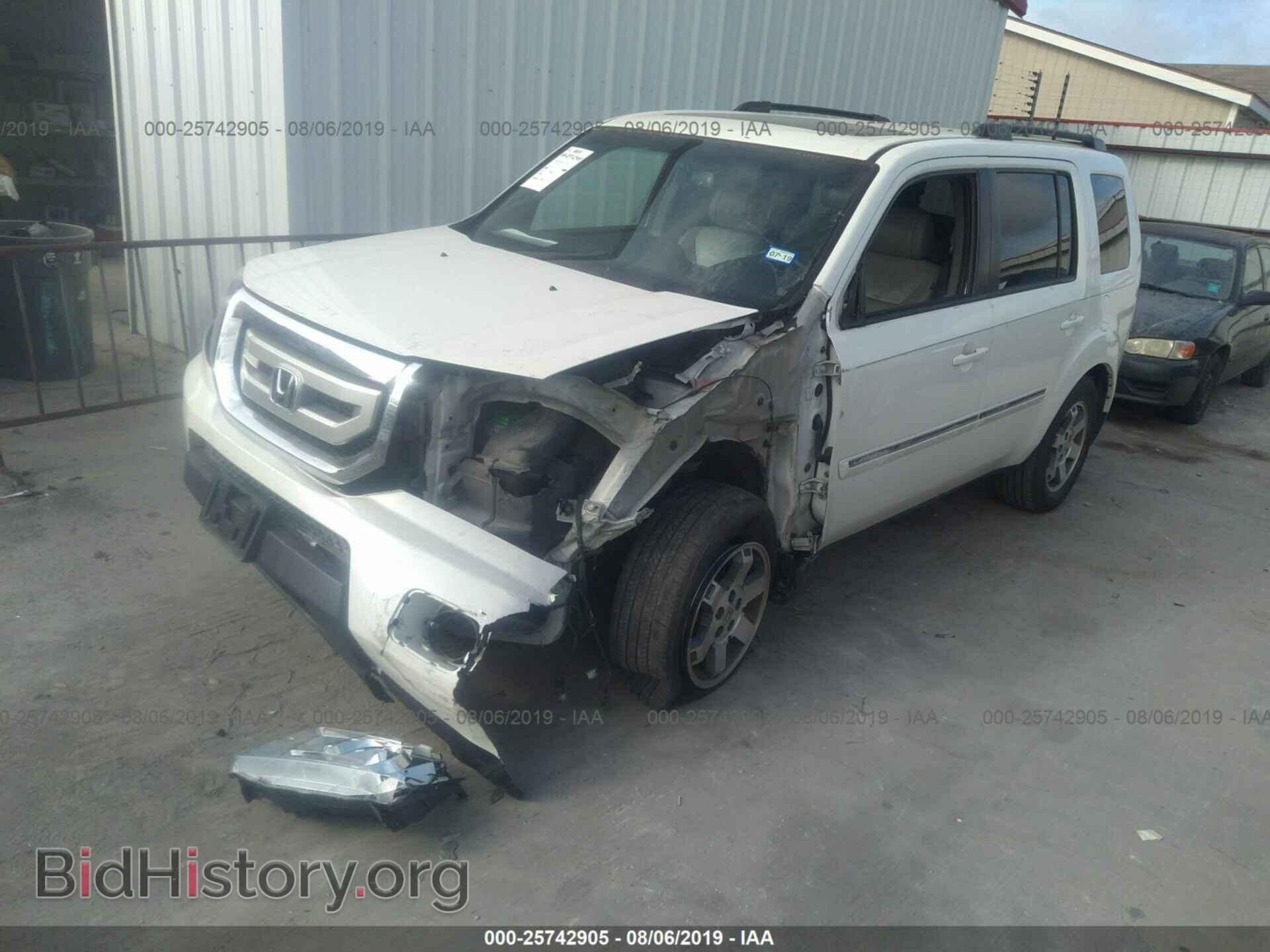 2011 HONDA PILOT - VIN: 5FNYF3H93BB027932 - Фото 2