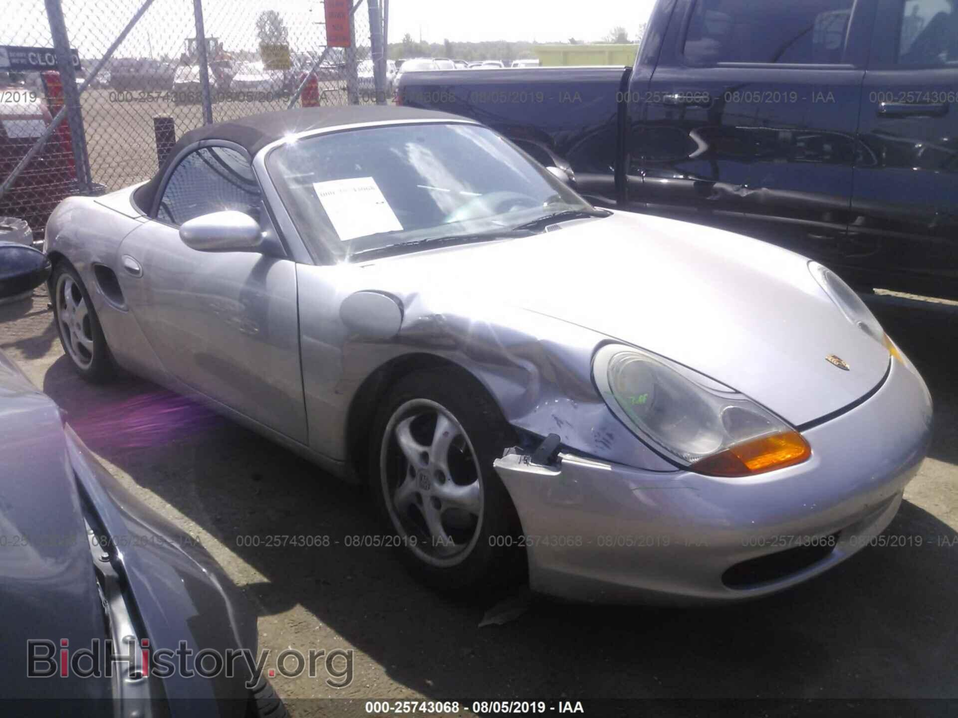 Фотография WP0CA2987YU623392 - PORSCHE BOXSTER 2000