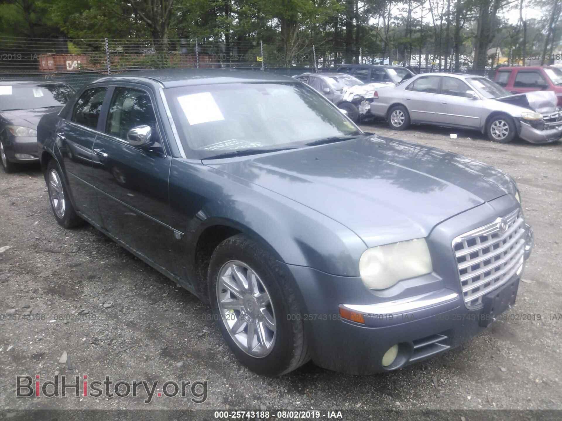 Фотография 2C3JA63H95H163632 - CHRYSLER 300C 2005