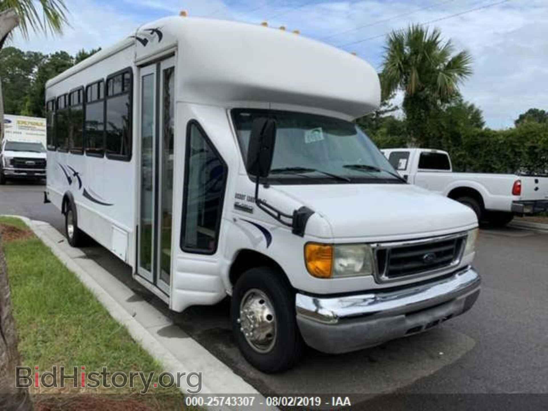 Photo 1FDXE45P96DB24228 - FORD ECONOLINE 2006