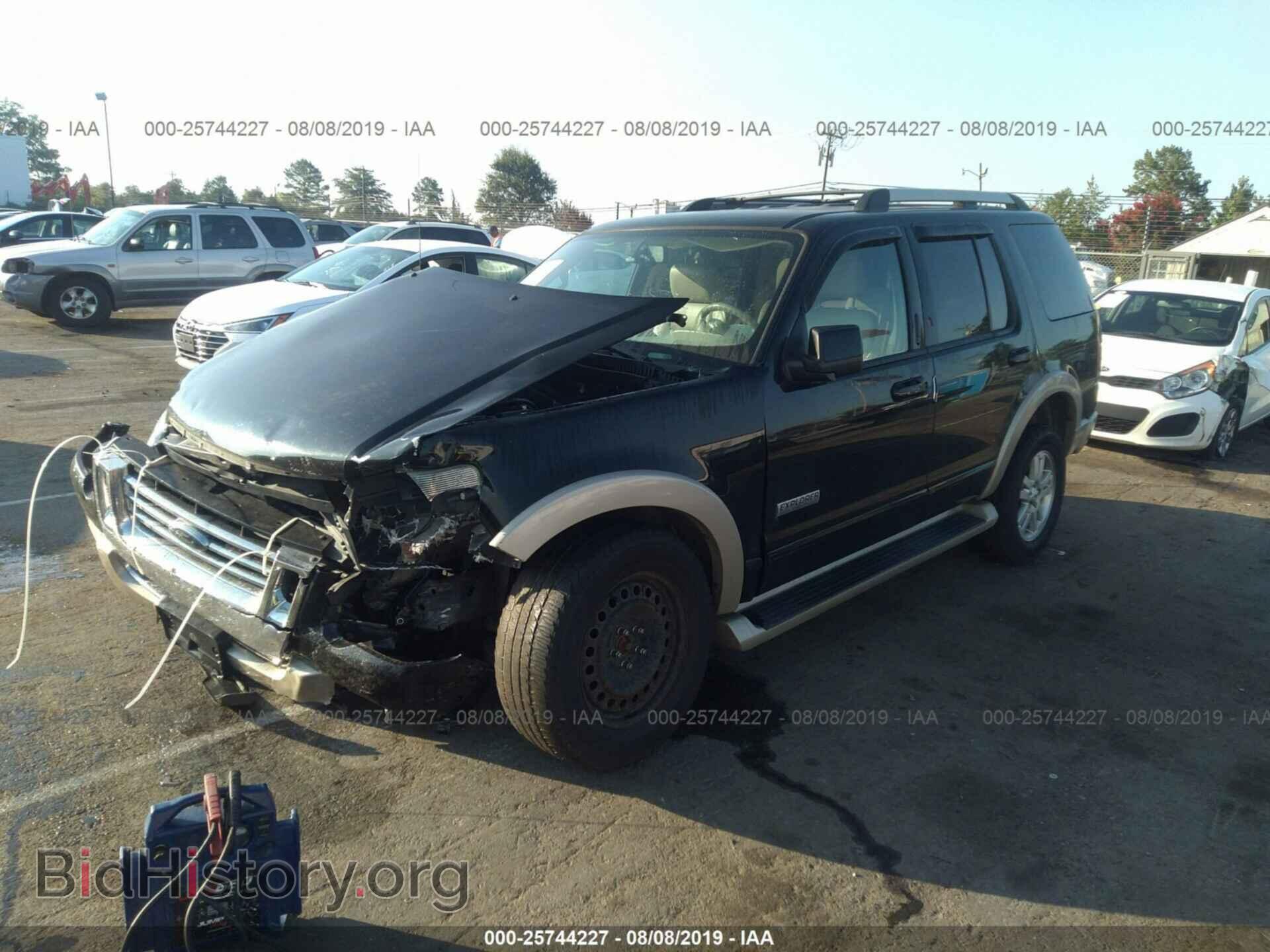 2006 FORD EXPLORER - VIN: 1FMEU74E76UB11988 - Фото 2