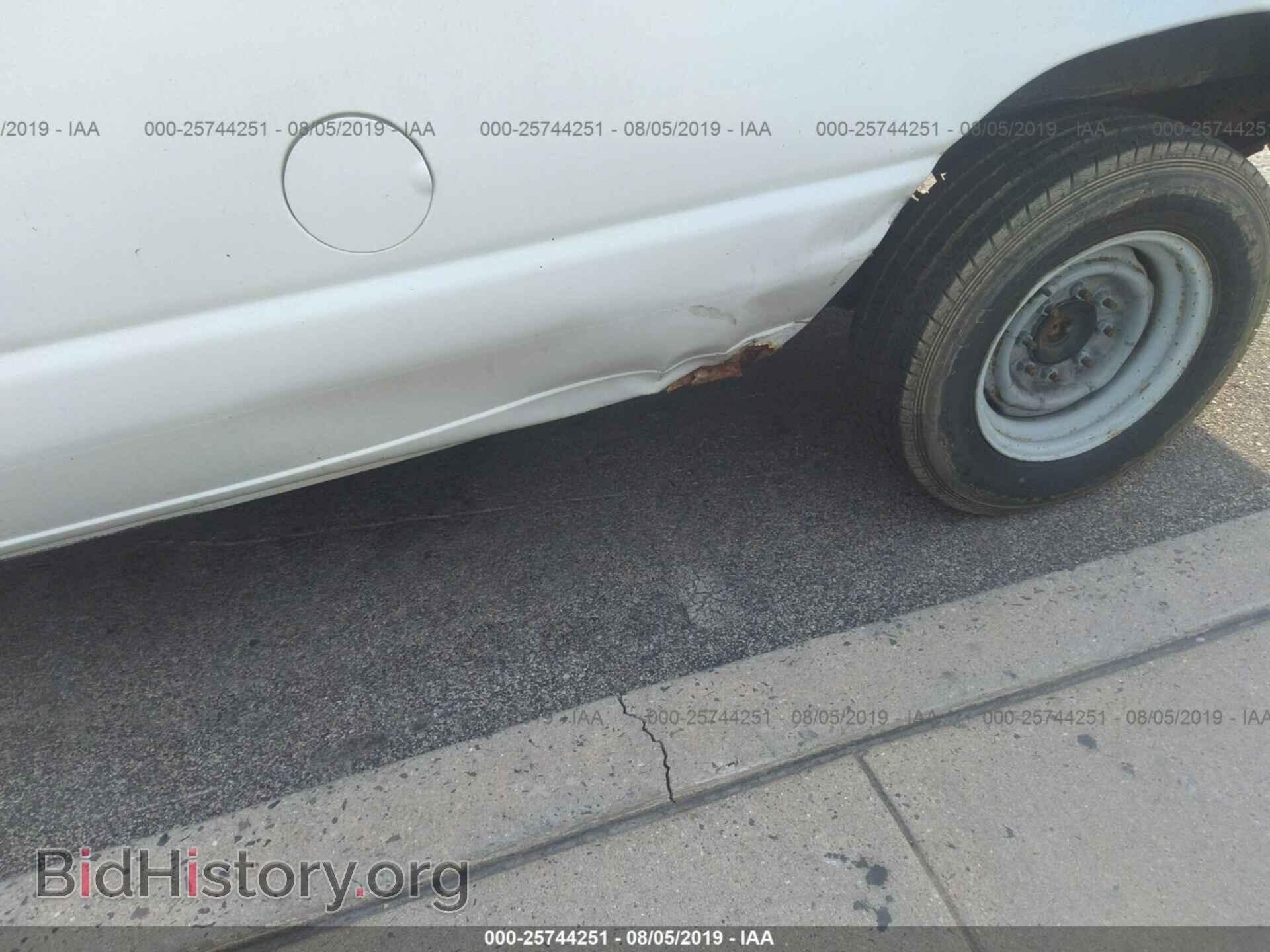 2003 FORD ECONOLINE - VIN: 1FTNE24L03HA09360 - Photo 6