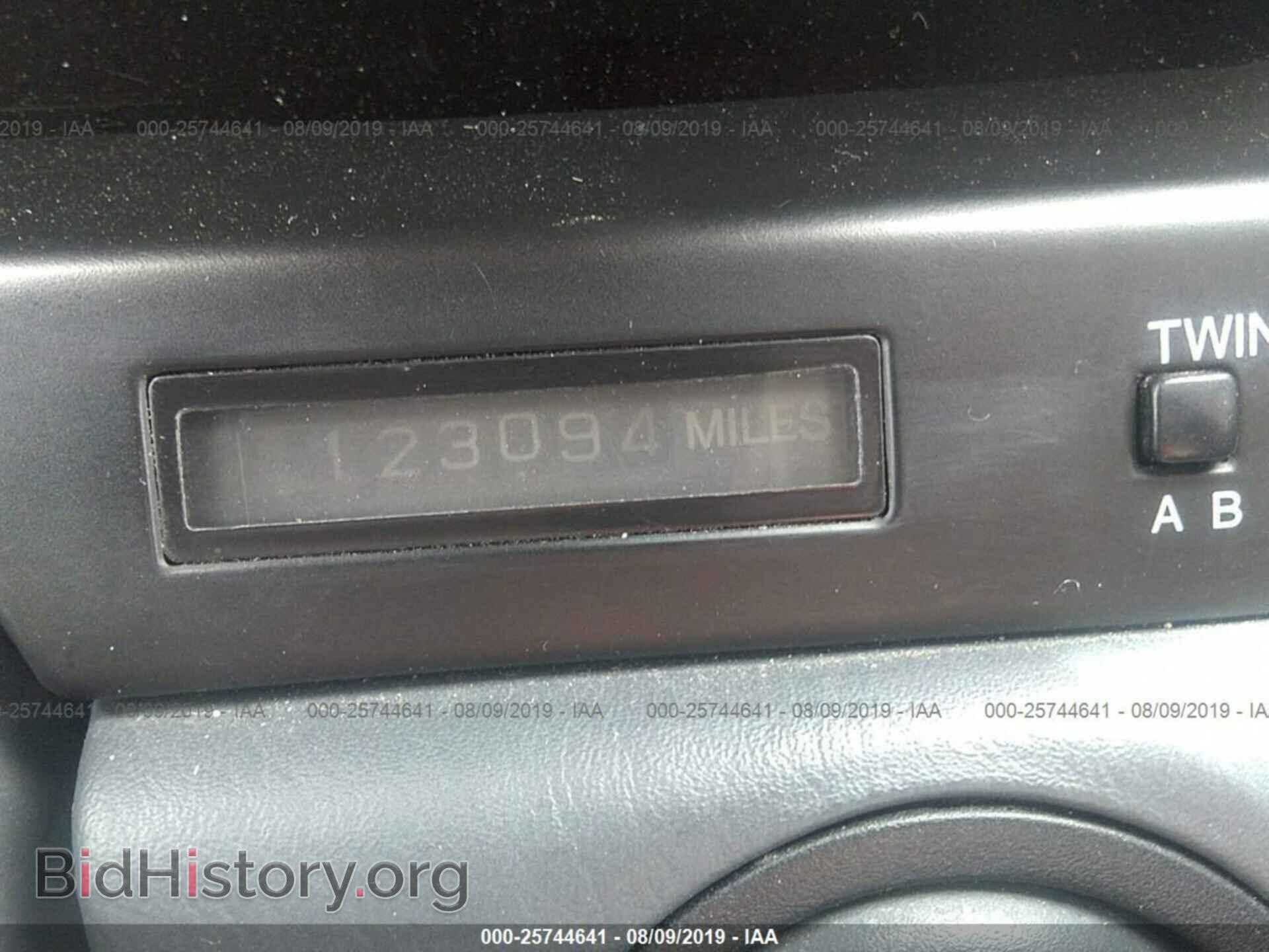1991 LEXUS LS - VIN: JT8UF11E8M0065117 - Фото 7