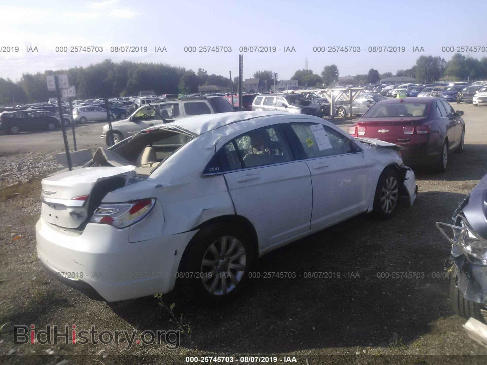 2012 CHRYSLER 200 - VIN: 1C3CCBBB6CN137616 - Фото 4
