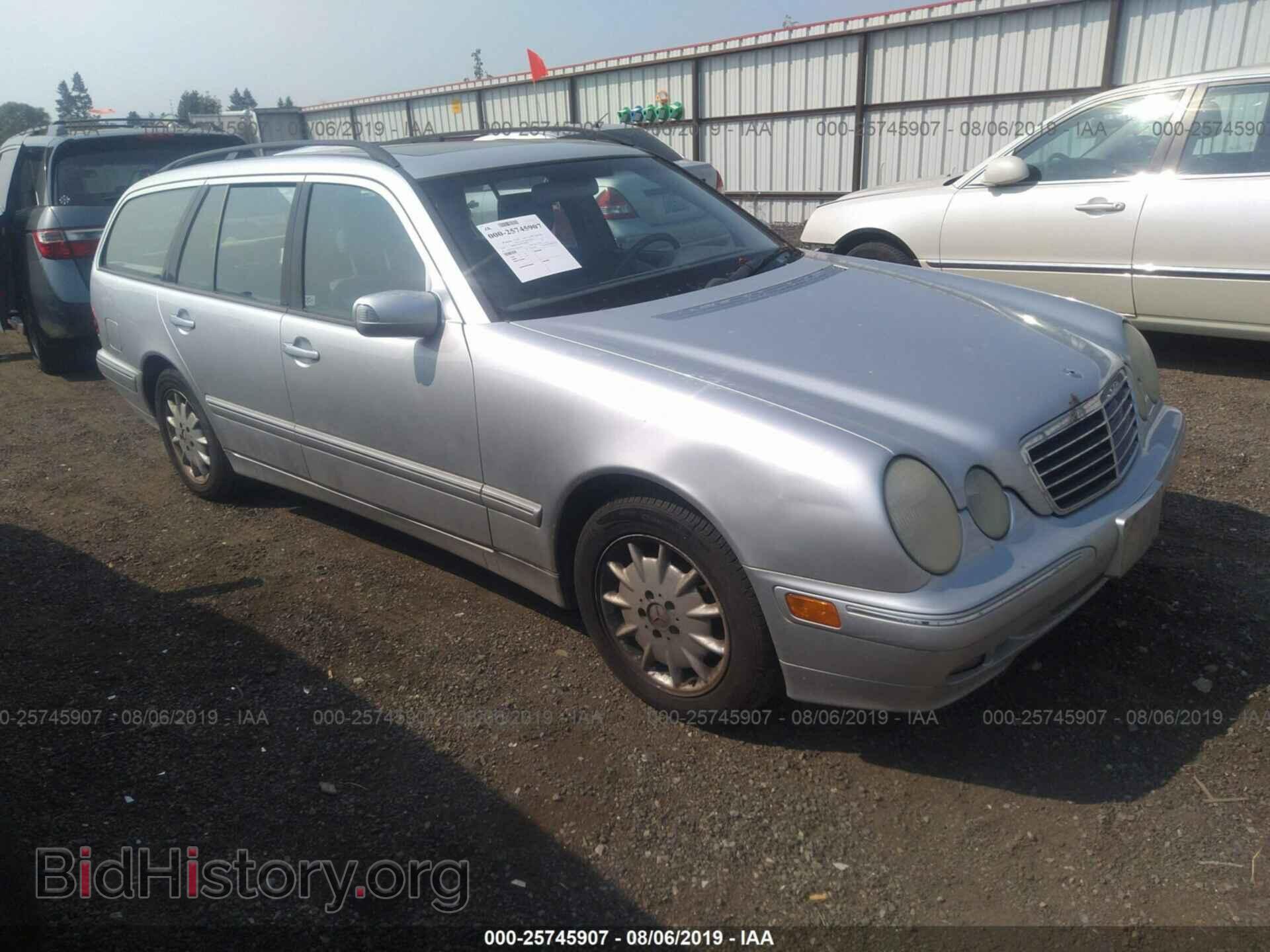 Photo WDBJH65J61B376207 - MERCEDES-BENZ E 2001