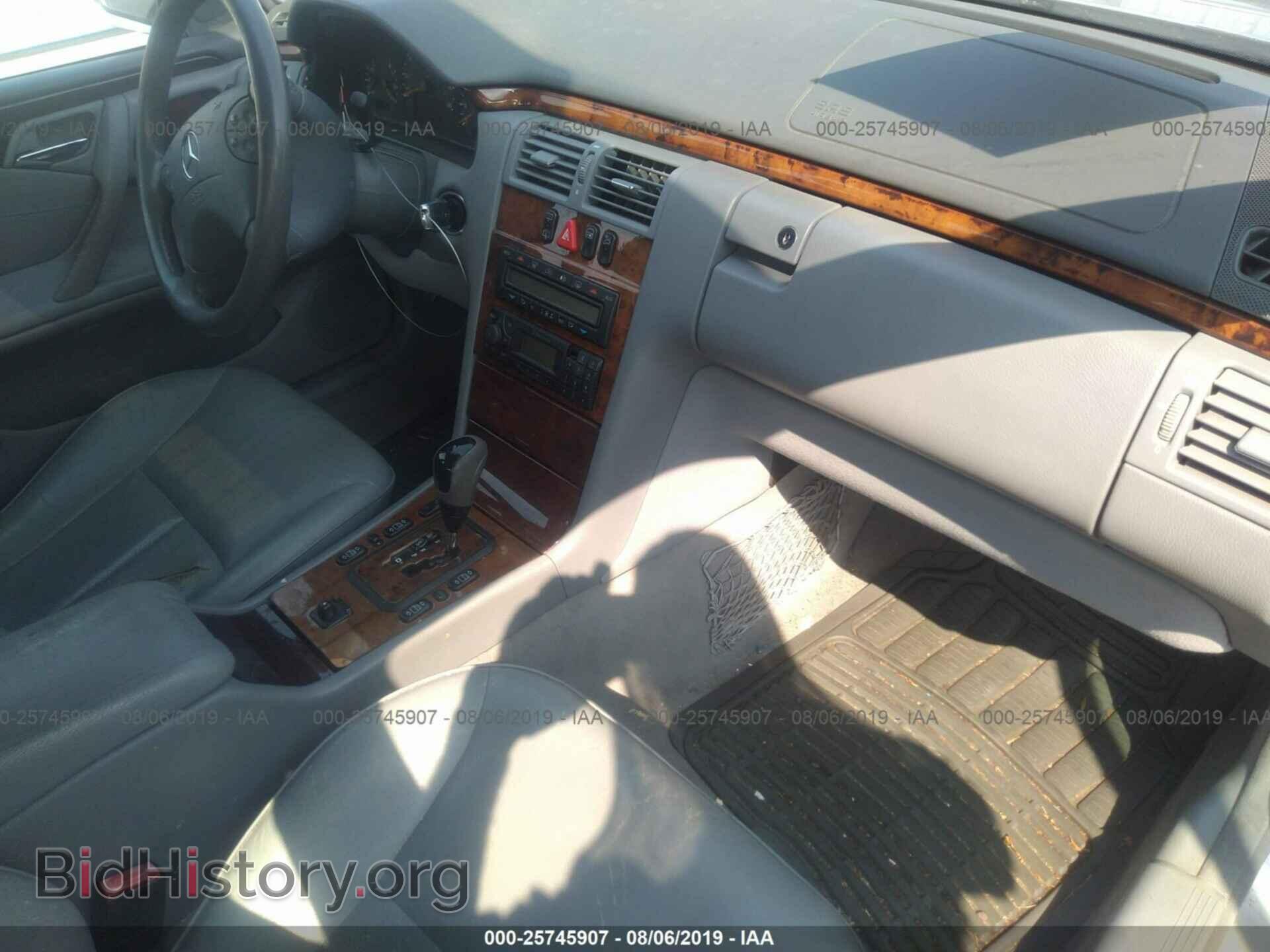 2001 MERCEDES-BENZ E - VIN: WDBJH65J61B376207 - Photo 5